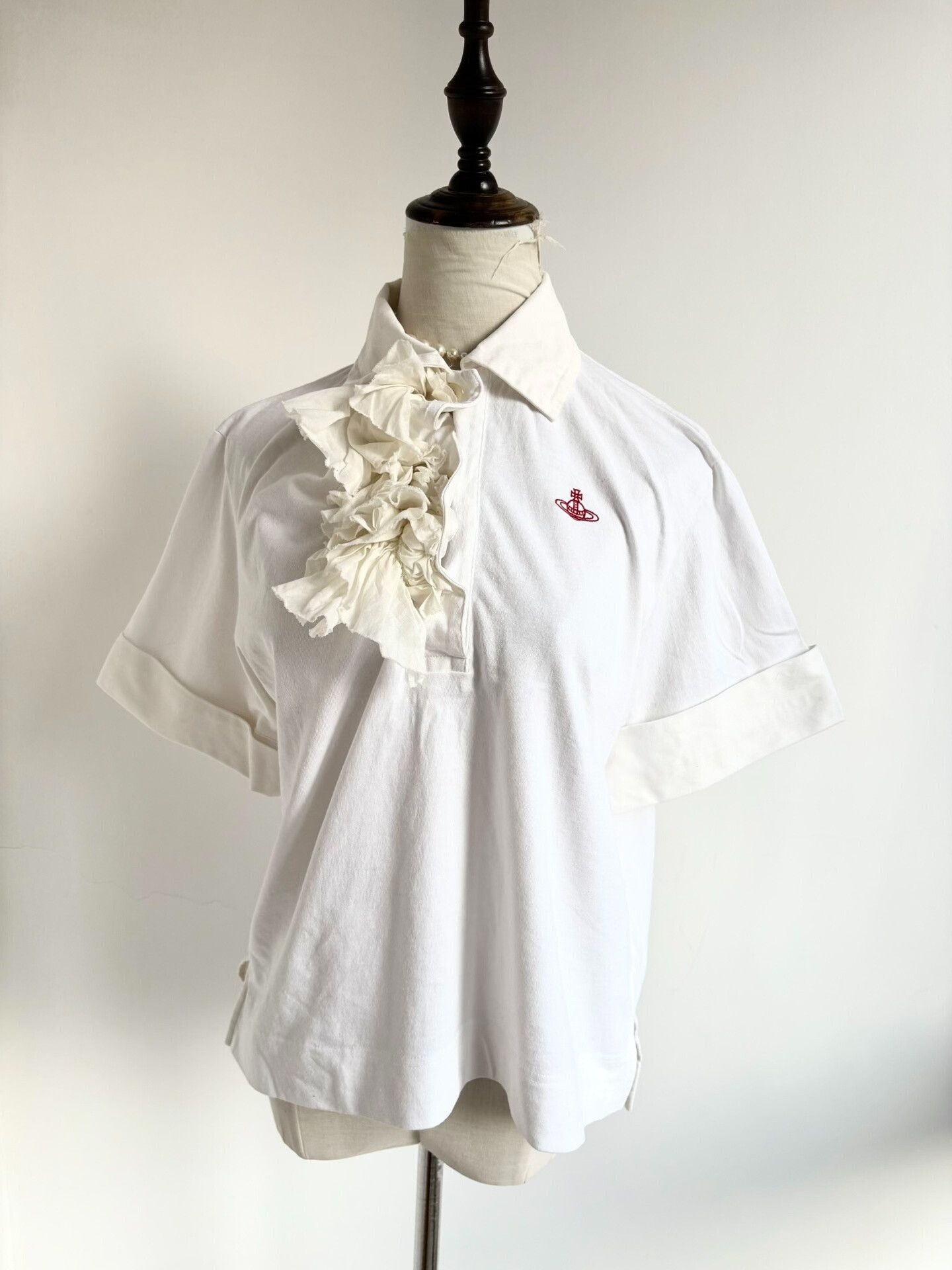 Vivienne Westwood Vivienne Westwood White Saturn Short Sleeve Top Size M / US 6-8 / IT 42-44 - 2 Thumbnail