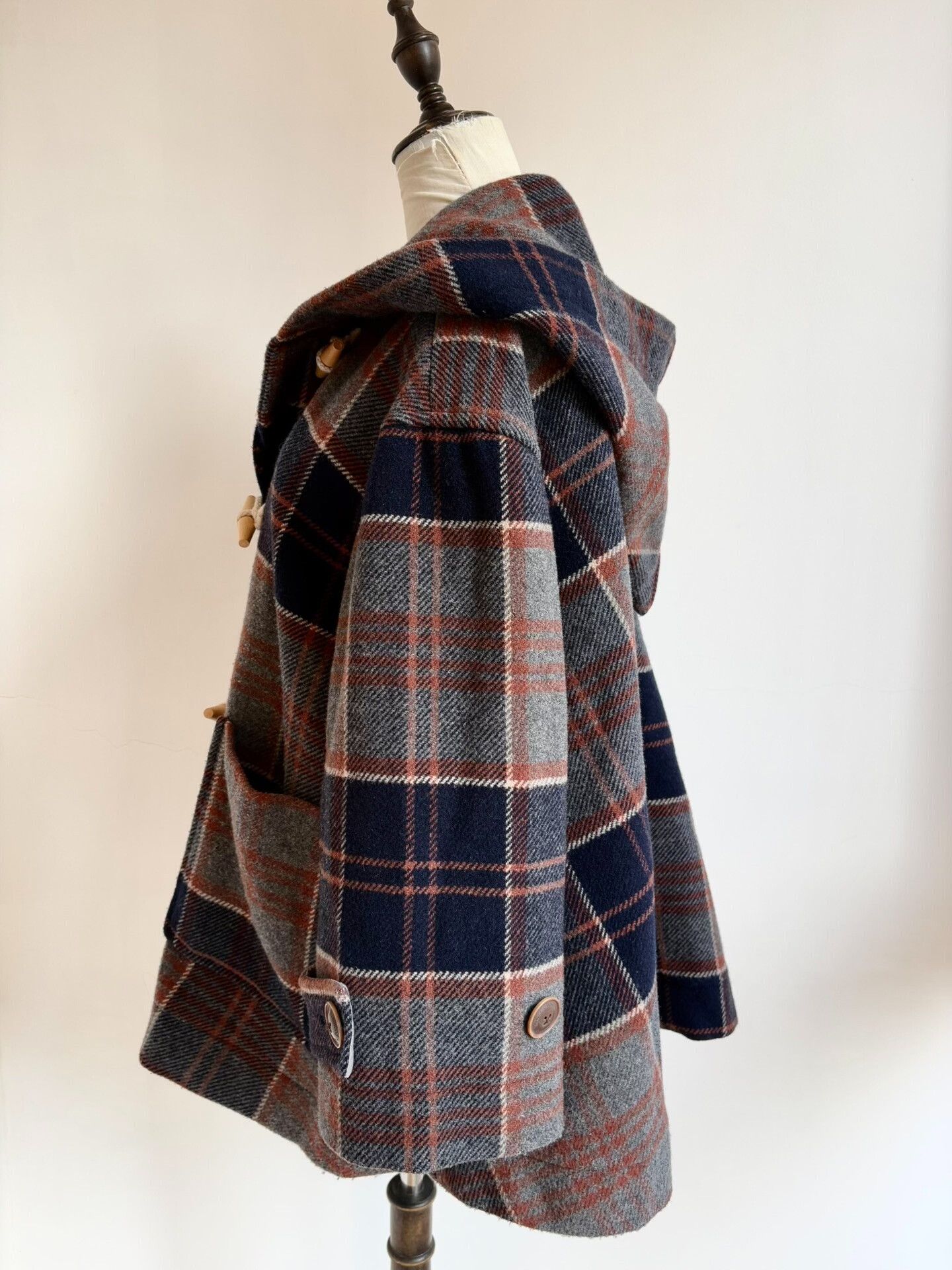 Vivienne Westwood Vintage Vivienne Westwood Hooded Cape Coat Size XS / US 0-2 / IT 36-38 - 6 Thumbnail