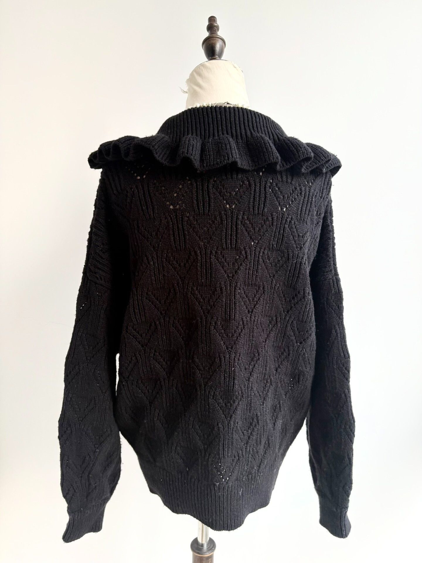 Vivienne Westwood Vivienne Westwood Knit Sweater with Ruffles Size M / US 6-8 / IT 42-44 - 4 Thumbnail