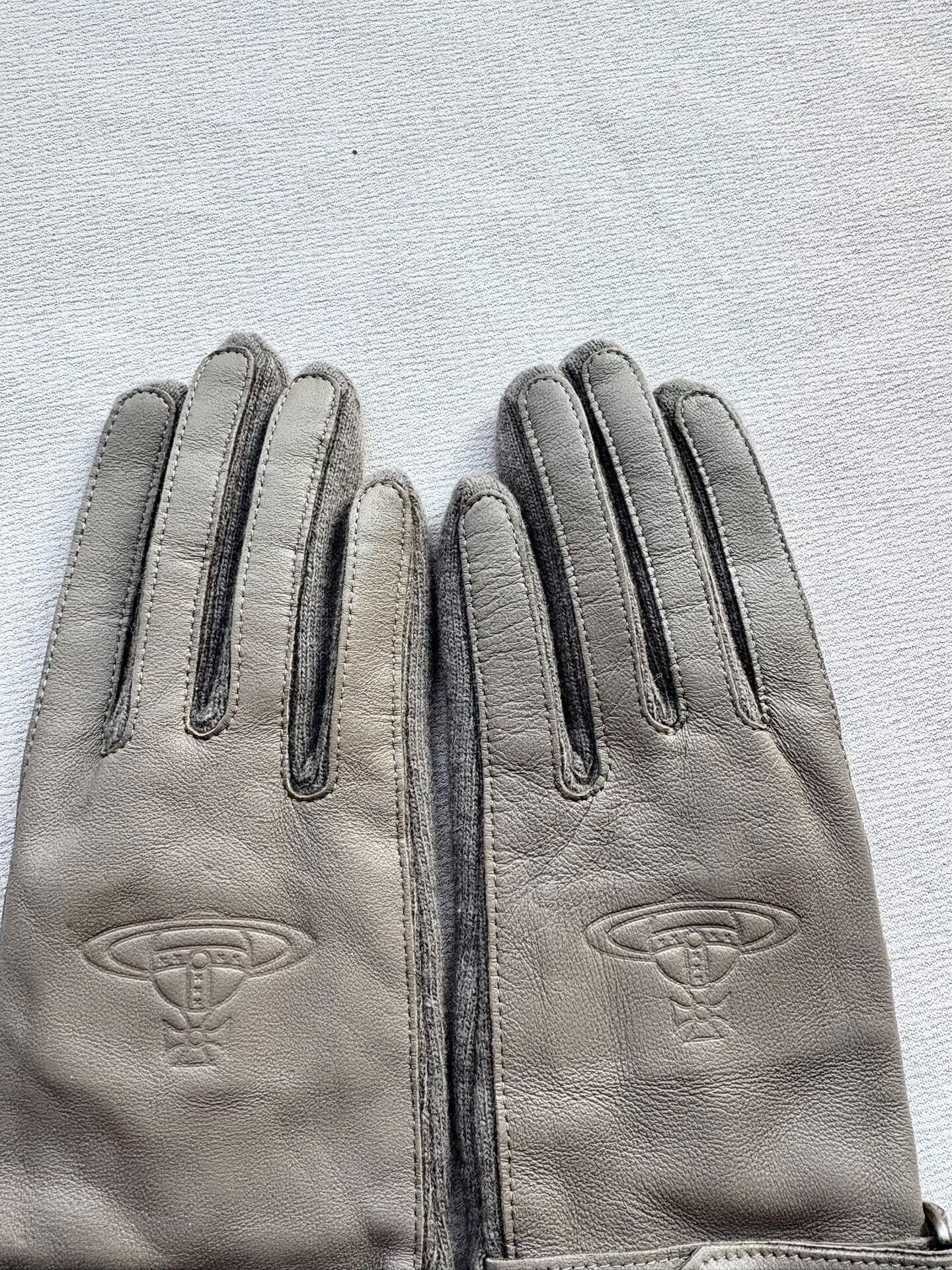 Vivienne Westwood Vivienne Westwood Gray Leather Gloves Size ONE SIZE - 5 Thumbnail