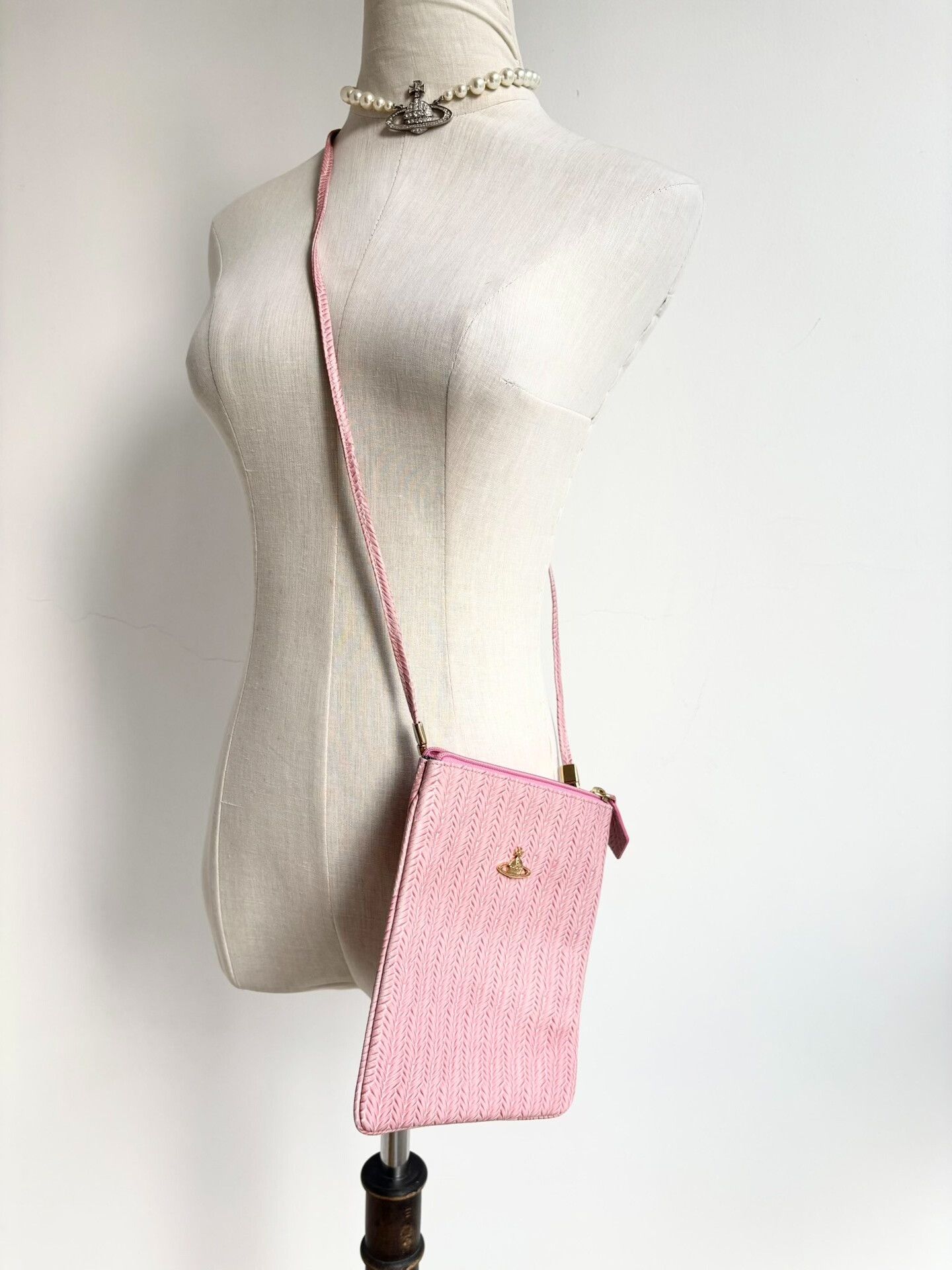 Vivienne Westwood Vivienne Westwood Small Pink Crossbody Bag Size ONE SIZE - 3 Thumbnail
