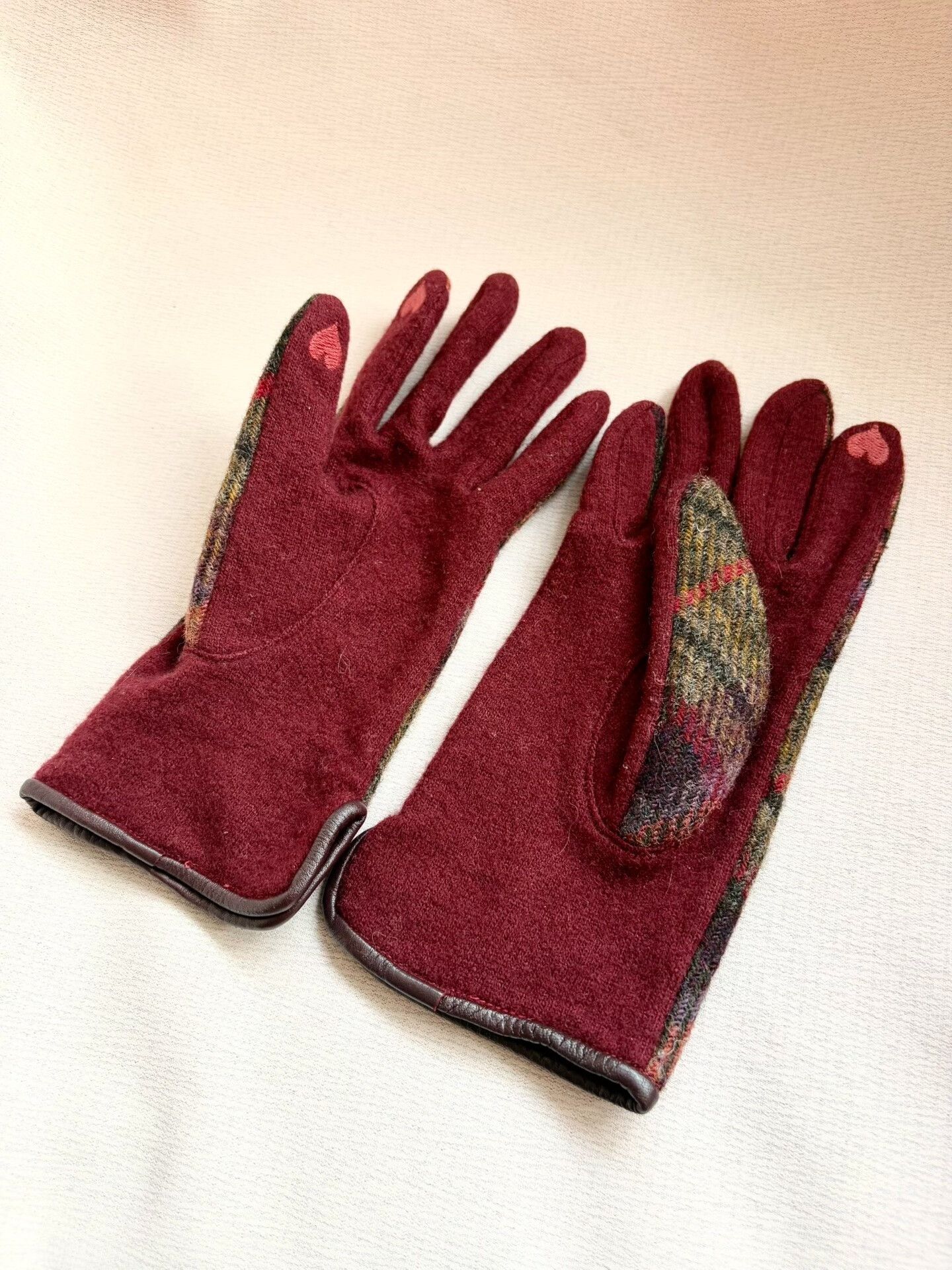Vivienne Westwood Vivienne Westwood Saturn Gloves Size ONE SIZE - 3 Thumbnail