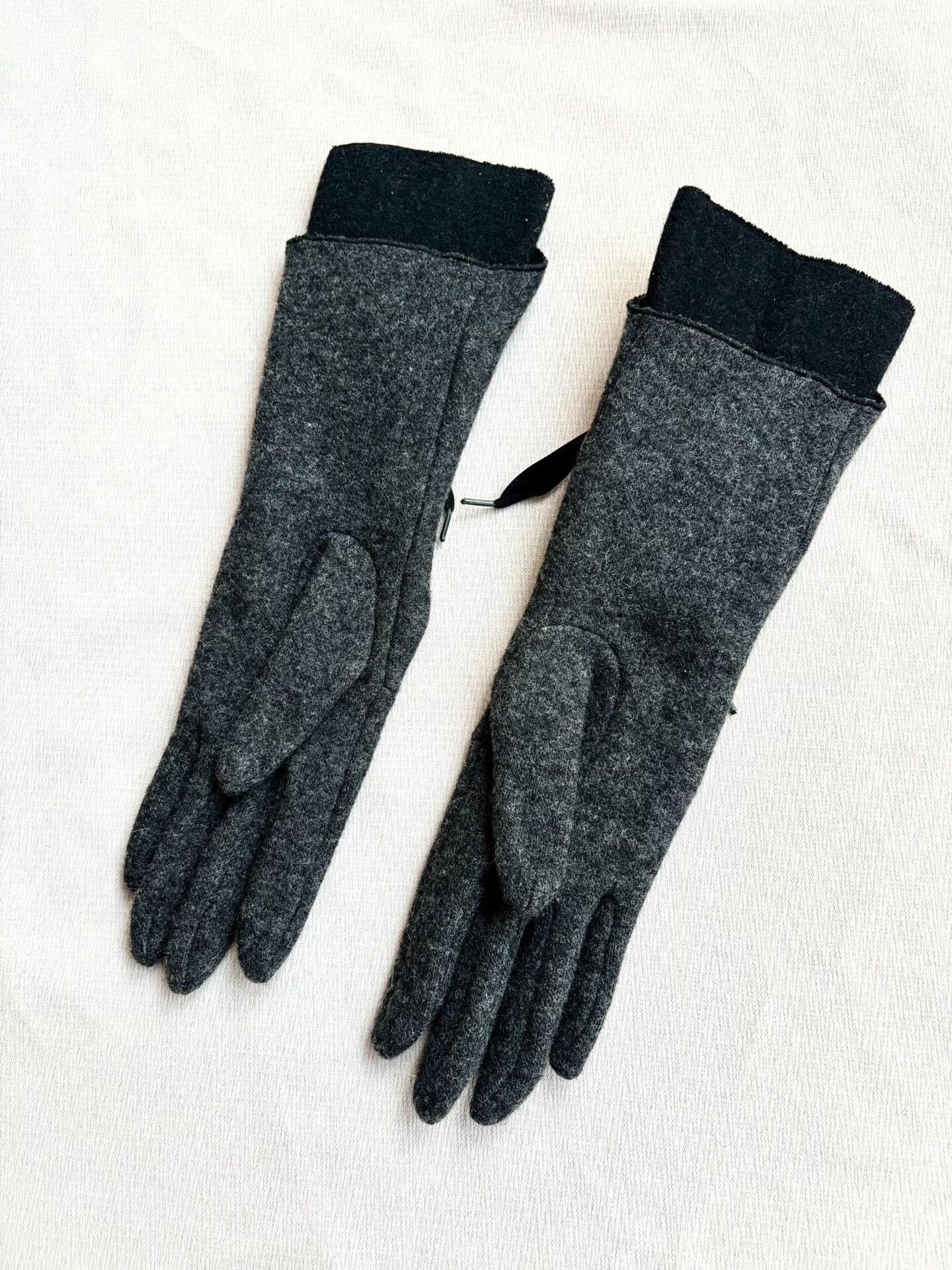 Vivienne Westwood Vivienne Westwood Long Saturn Gloves Size ONE SIZE - 6 Thumbnail