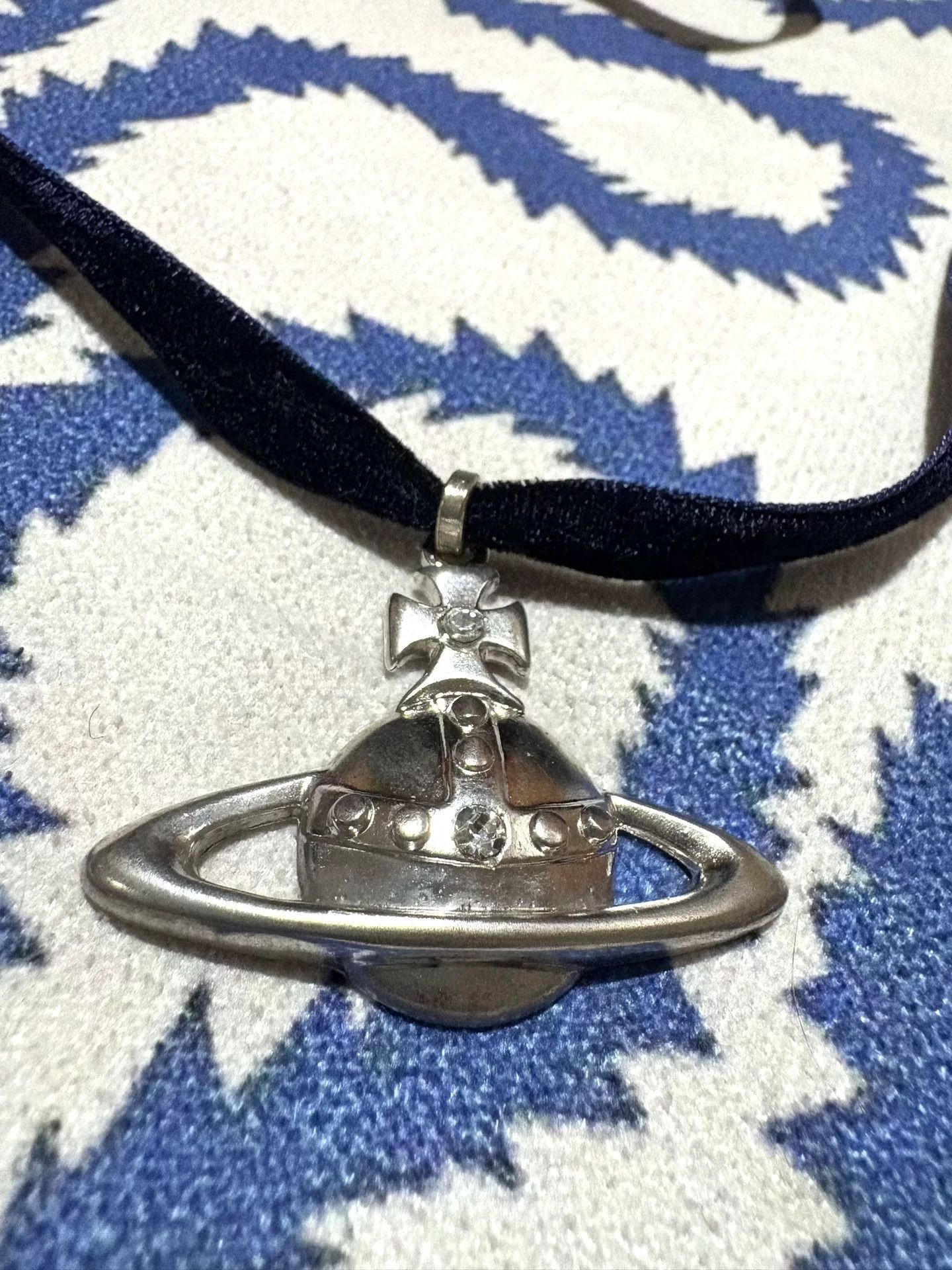 Vivienne Westwood Vivienne Westwood Silver Saturn Choker Necklace Size ONE SIZE - 3 Thumbnail