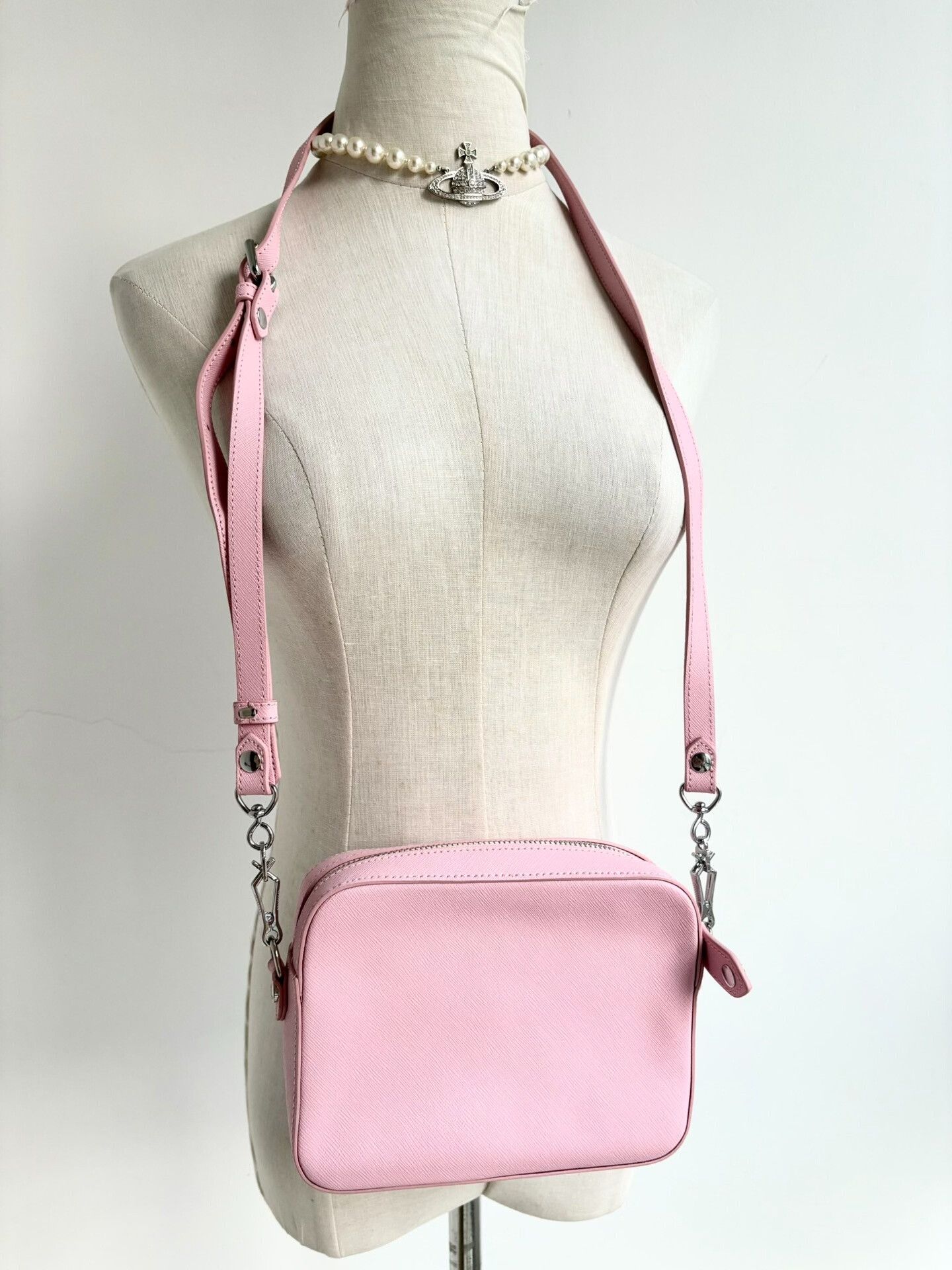 Vivienne Westwood Vivienne Westwood Pink Camera Bag Size ONE SIZE - 2 Thumbnail