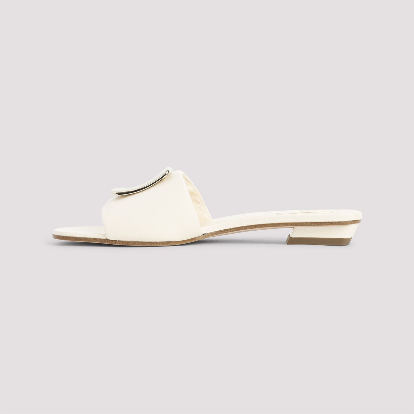 Roger Vivier Roger Vivier Padded Mule Size US 6 / IT 36 - 2 Thumbnail
