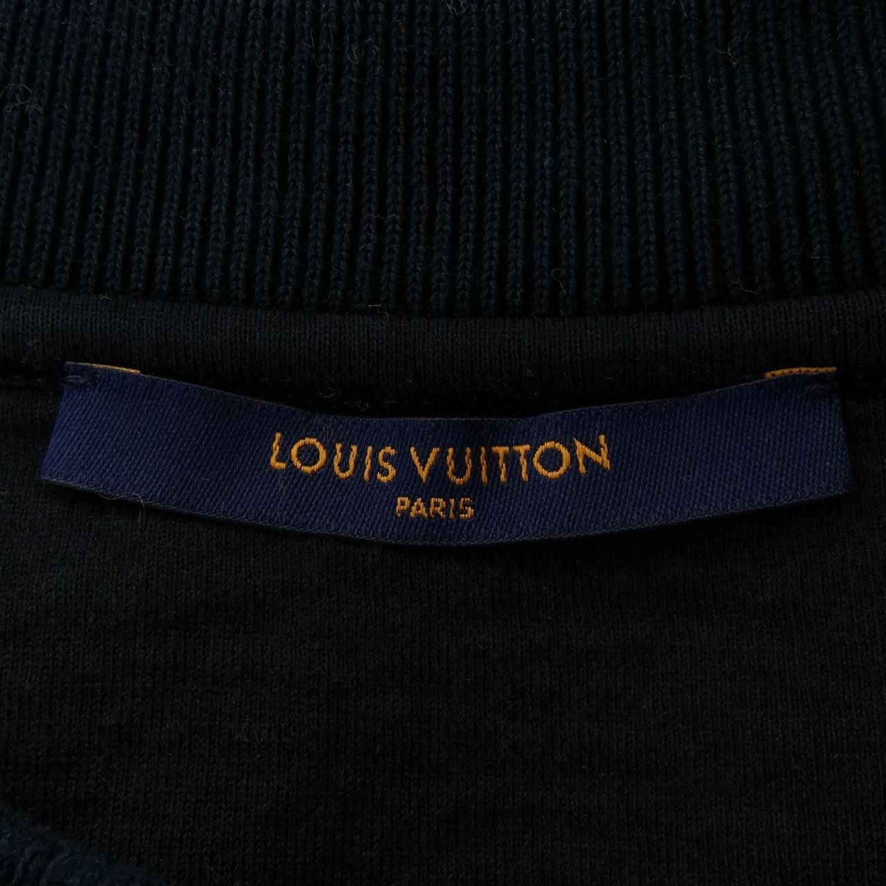 Louis Vuitton Louis Vuitton Louis Vuitton Sweatshirt Sweatshirt Textile Sweatshirts & Hoodies HMY12WI06 DUTY FREE for USA Size ONE SIZE - 4 Thumbnail