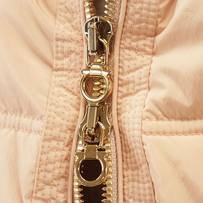 Salvatore Ferragamo Salvatore Ferragamo Salvatore Ferragamo Nylon Down Coat Textile Outerwear DUTY FREE for USA Size ONE SIZE - 3 Thumbnail