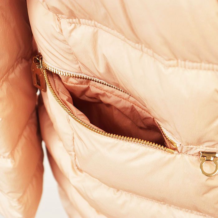 Salvatore Ferragamo Salvatore Ferragamo Salvatore Ferragamo Nylon Down Coat Textile Outerwear DUTY FREE for USA Size ONE SIZE - 12 Thumbnail