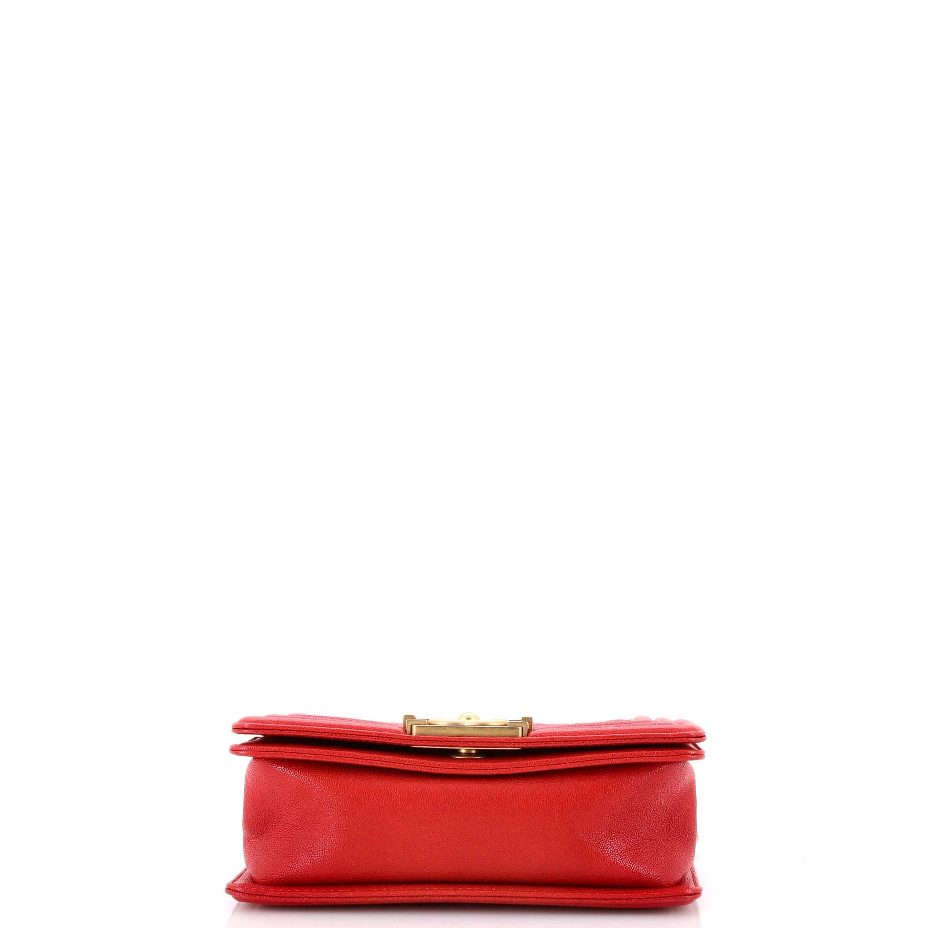 Chanel Boy Flap Bag Size ONE SIZE - 4 Thumbnail