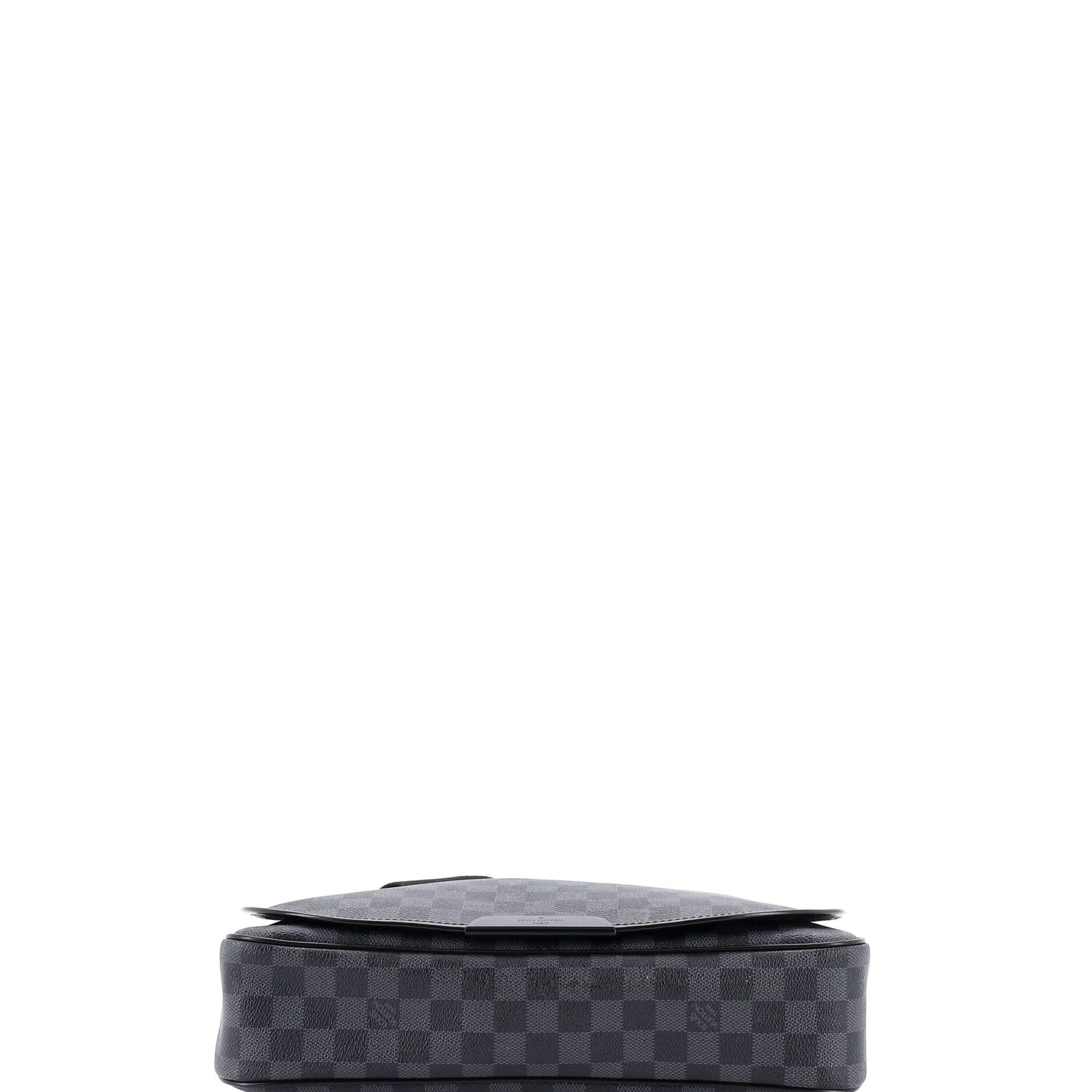 Louis Vuitton Renzo Messenger Bag Size ONE SIZE - 4 Thumbnail