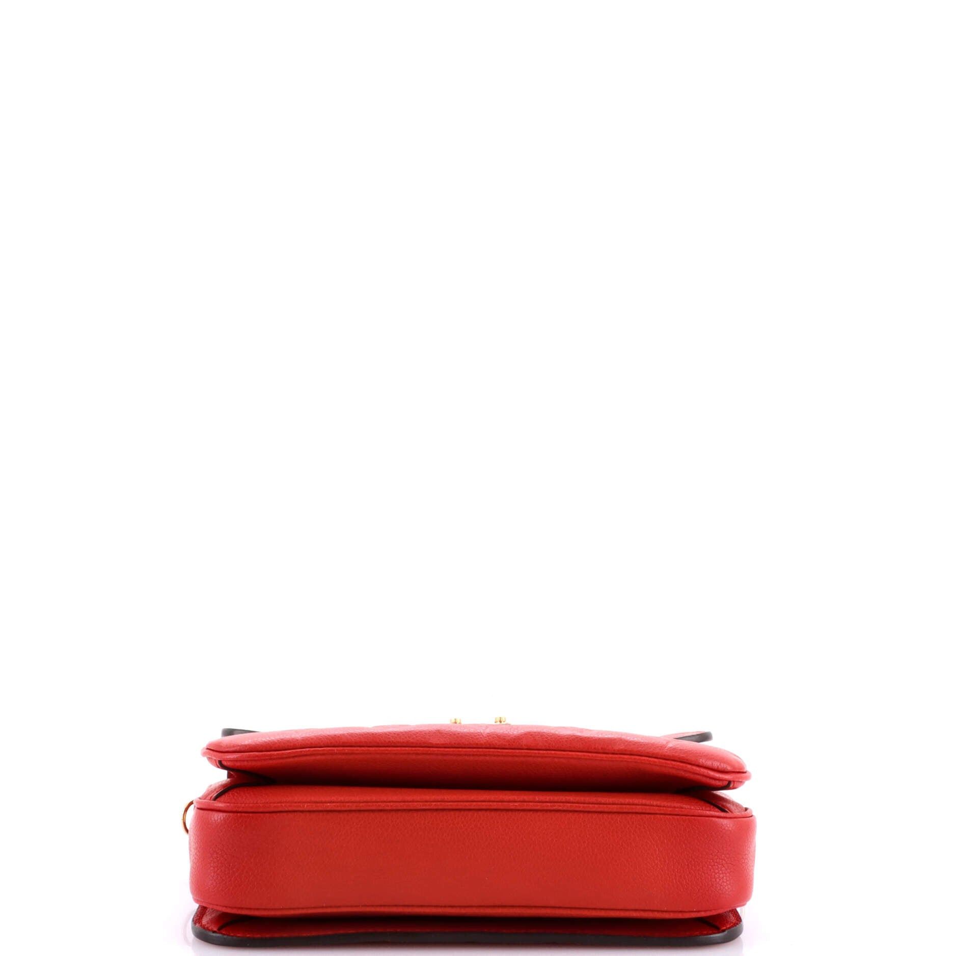 Louis Vuitton Pochette Metis Size ONE SIZE - 4 Thumbnail