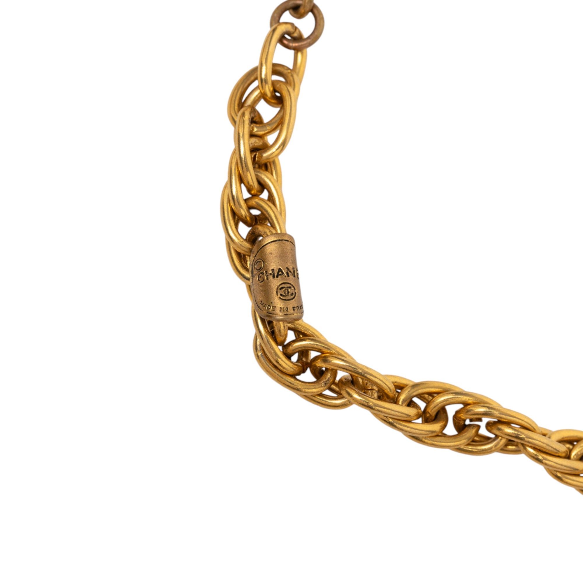 Chanel Chanel CC Gold Plated Medallion and Pagoda Pendant Necklace Size ONE SIZE - 5 Thumbnail
