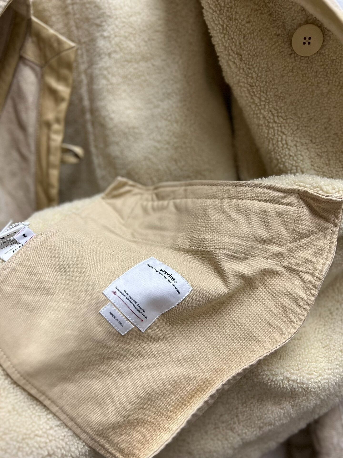 Visvim VISVIM Sheepskin Coat in Ivory Size US M / EU 48-50 / 2 - 8 Thumbnail