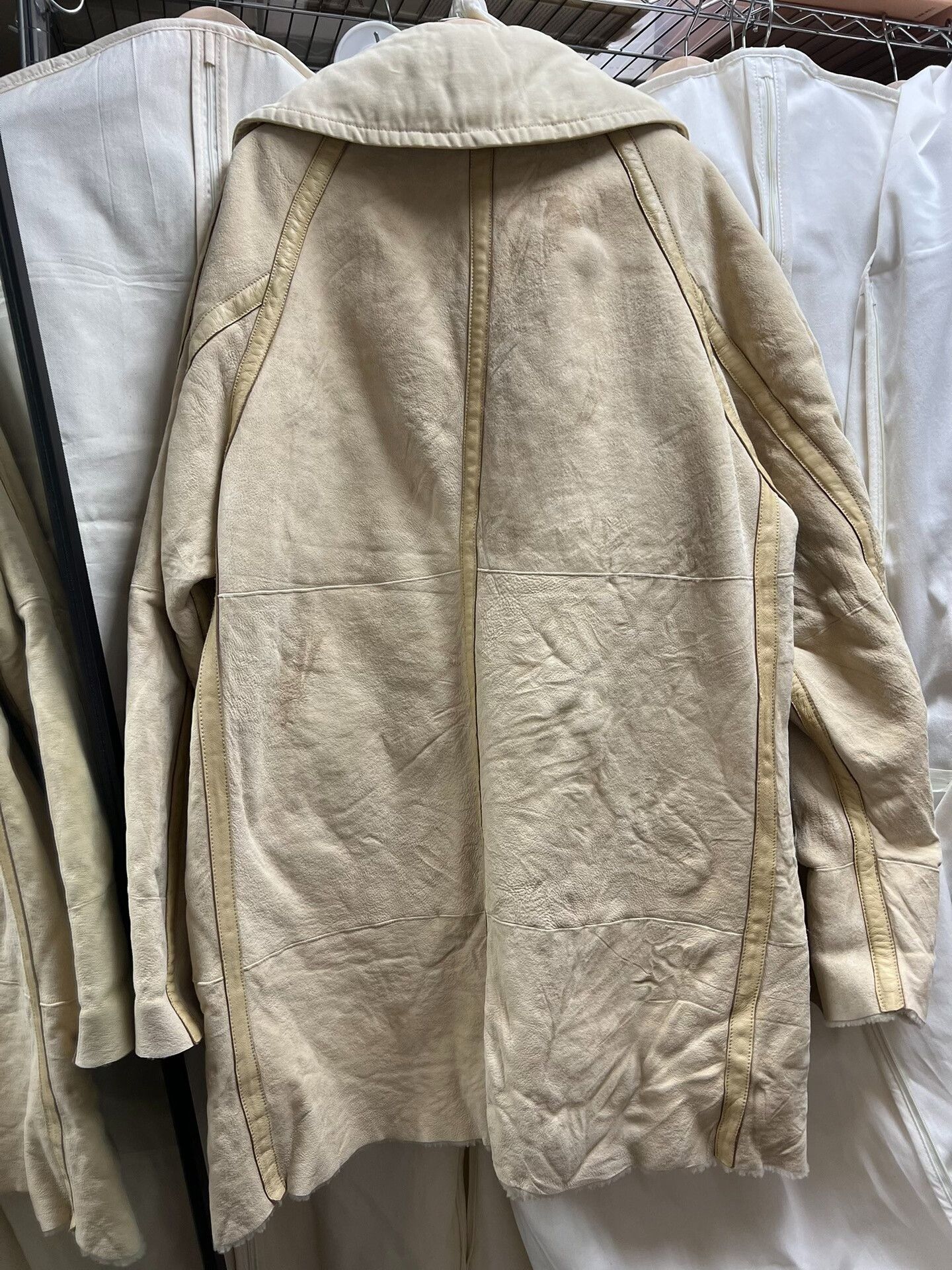 Visvim VISVIM Sheepskin Coat in Ivory Size US M / EU 48-50 / 2 - 6 Thumbnail