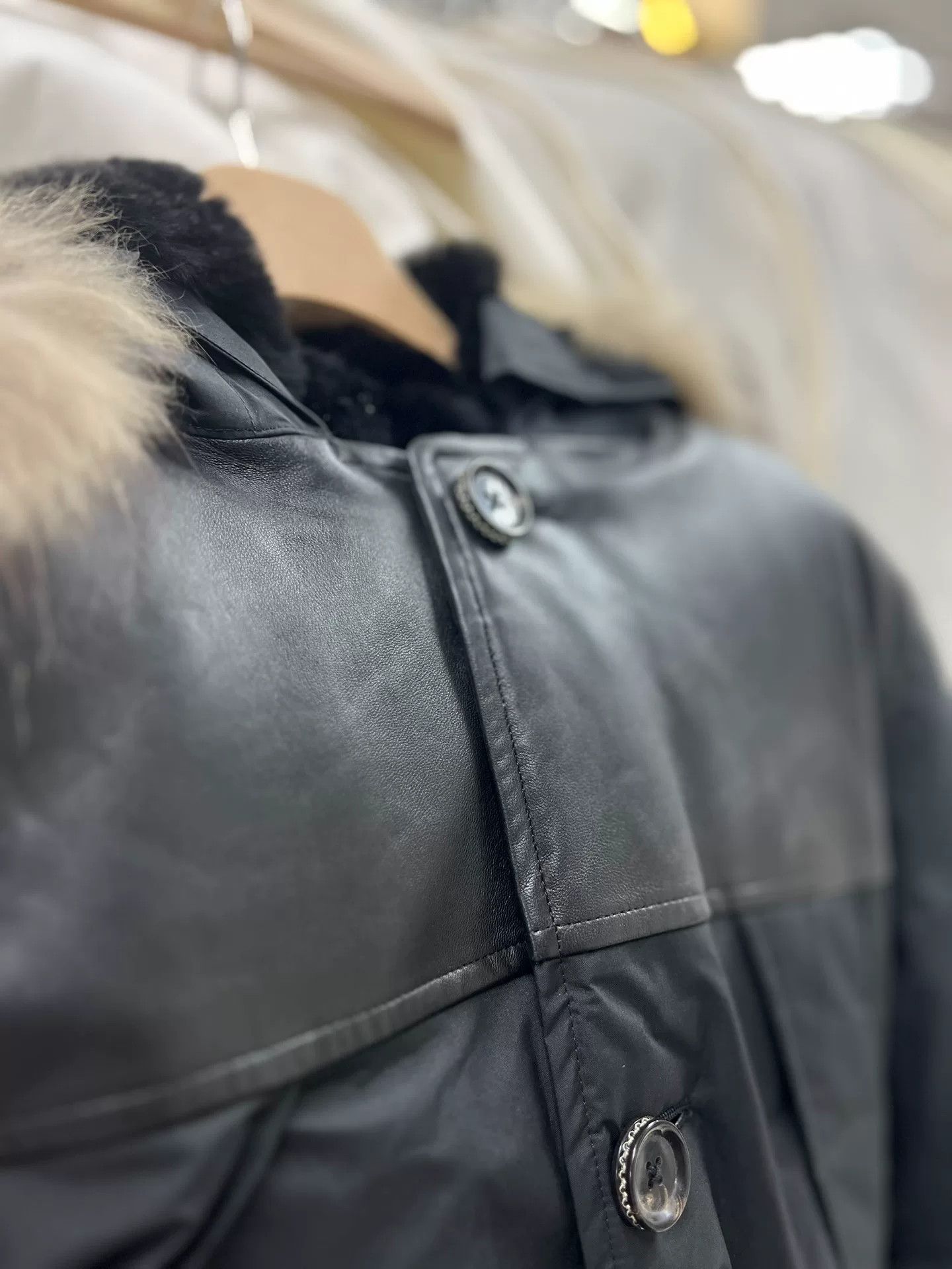 Mastermind Japan MASTERMIND JAPAN Down Jacket with Fur Collar Size US L / EU 52-54 / 3 - 5 Thumbnail