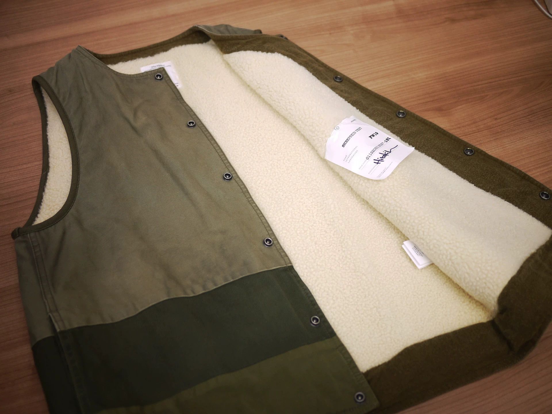 Visvim 19AW VISVIM Sheepskin Vest in Olive Size US M / EU 48-50 / 2 - 7 Thumbnail