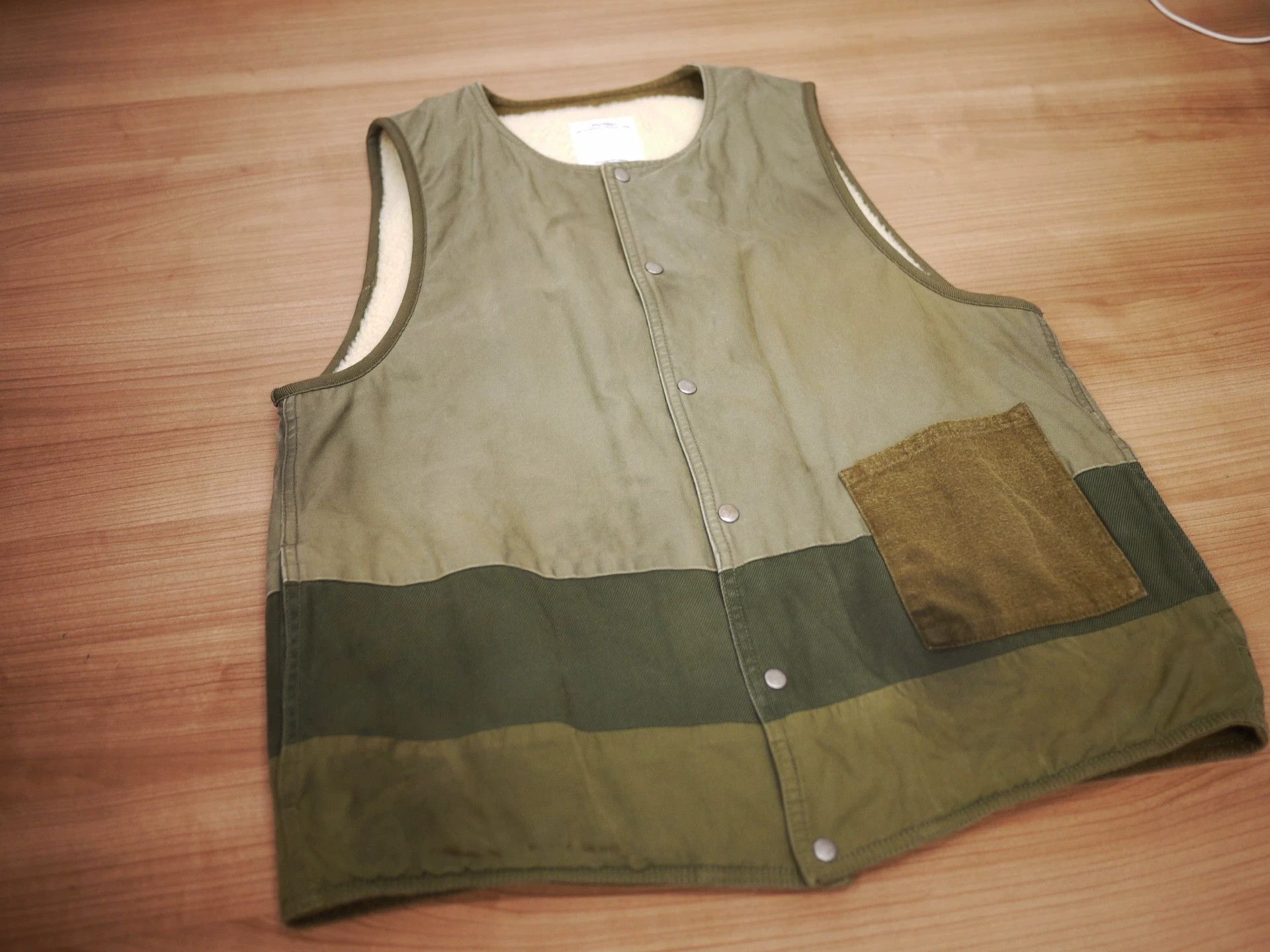 Visvim 19AW VISVIM Sheepskin Vest in Olive Size US M / EU 48-50 / 2 - 2 Thumbnail