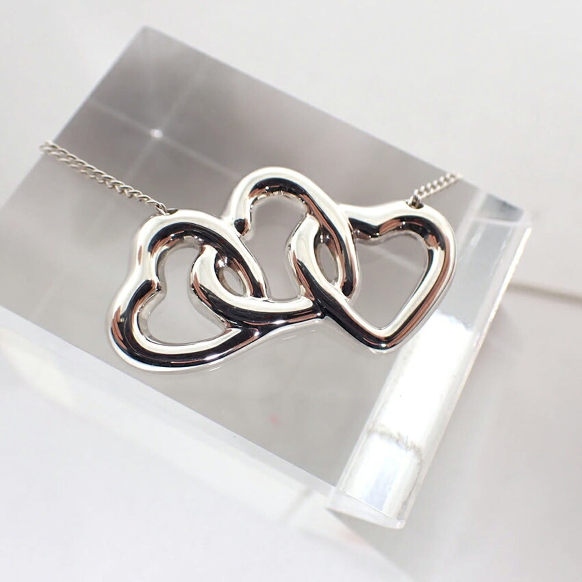Tiffany & Co. TIFFANY 925 Triple Heart Pendant Necklace Size ONE SIZE - 5 Thumbnail