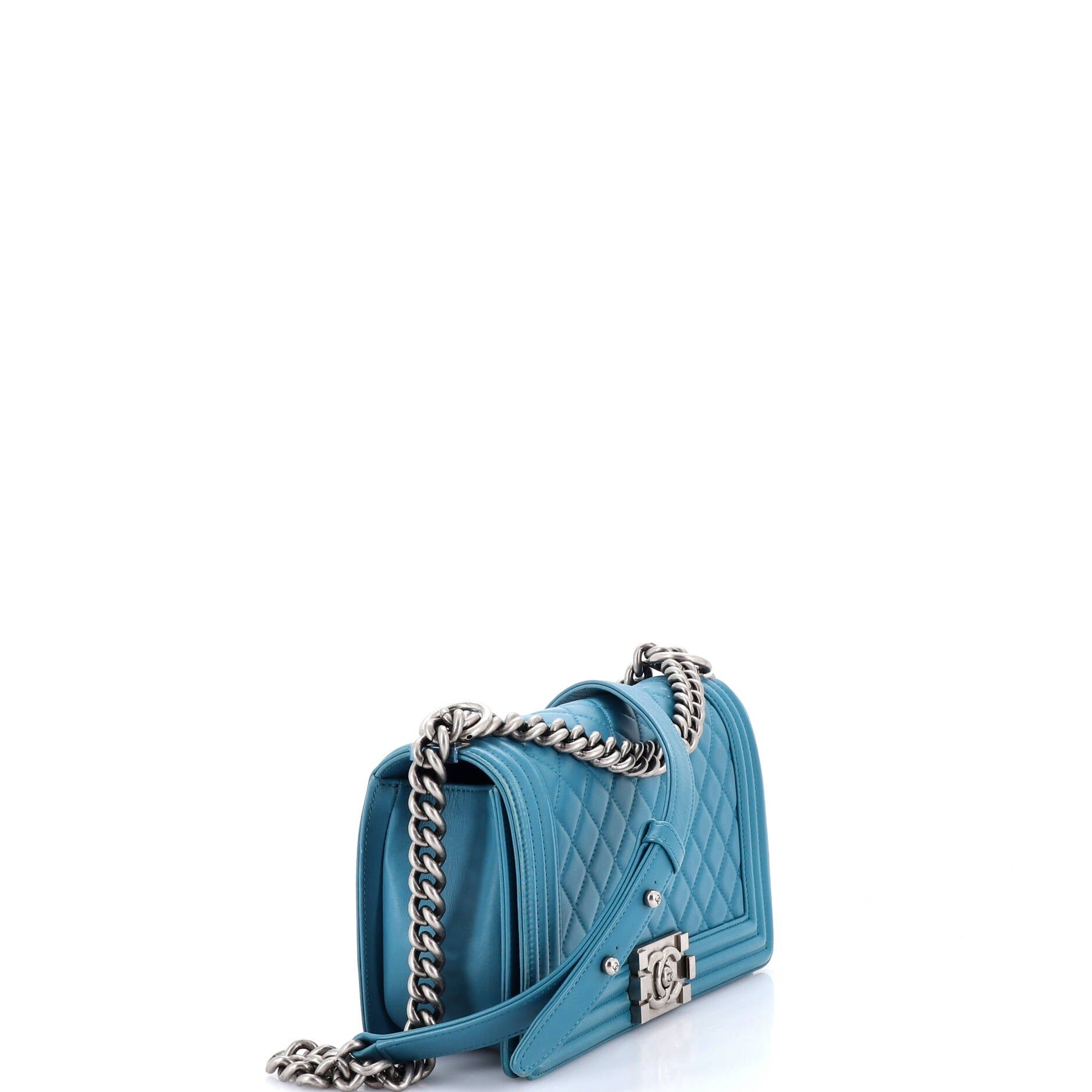 Chanel Boy Flap Bag Size ONE SIZE - 2 Thumbnail