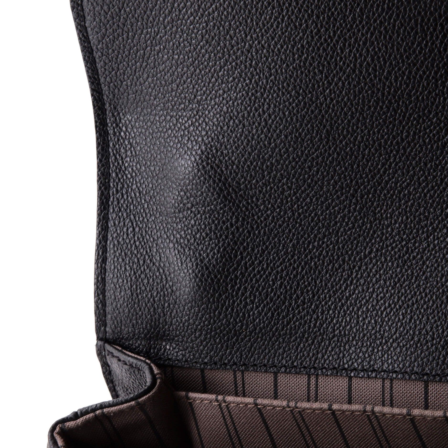 Louis Vuitton Pochette Metis Size ONE SIZE - 7 Thumbnail