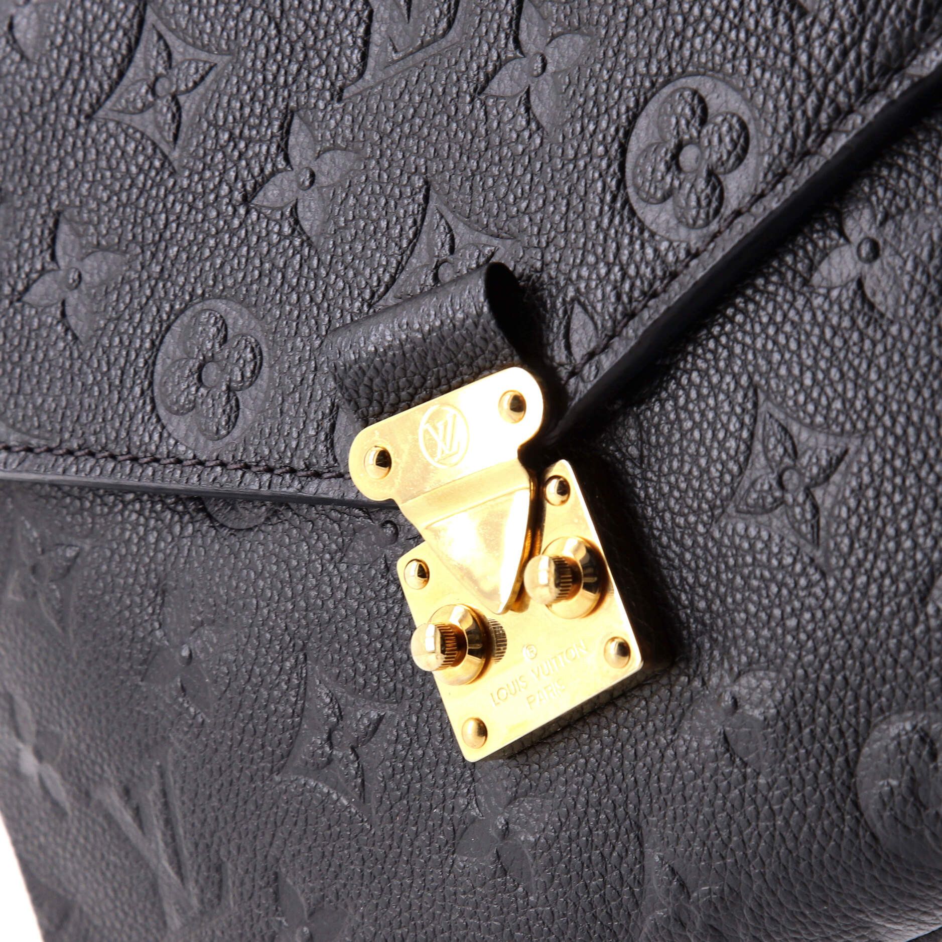 Louis Vuitton Pochette Metis Size ONE SIZE - 6 Thumbnail