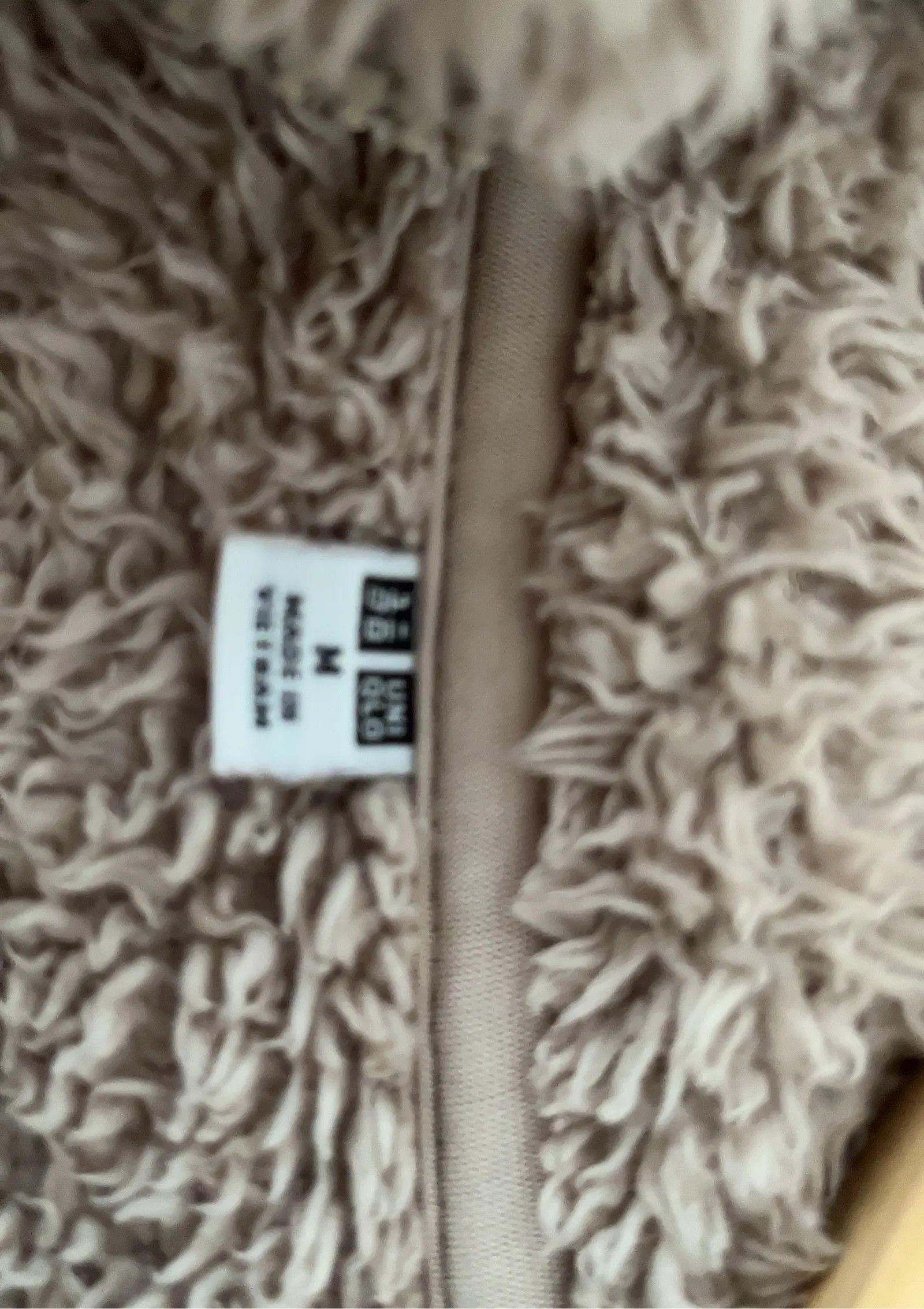 Uniqlo Uniqlo Sweater Size M / US 6-8 / IT 42-44 - 2 Thumbnail