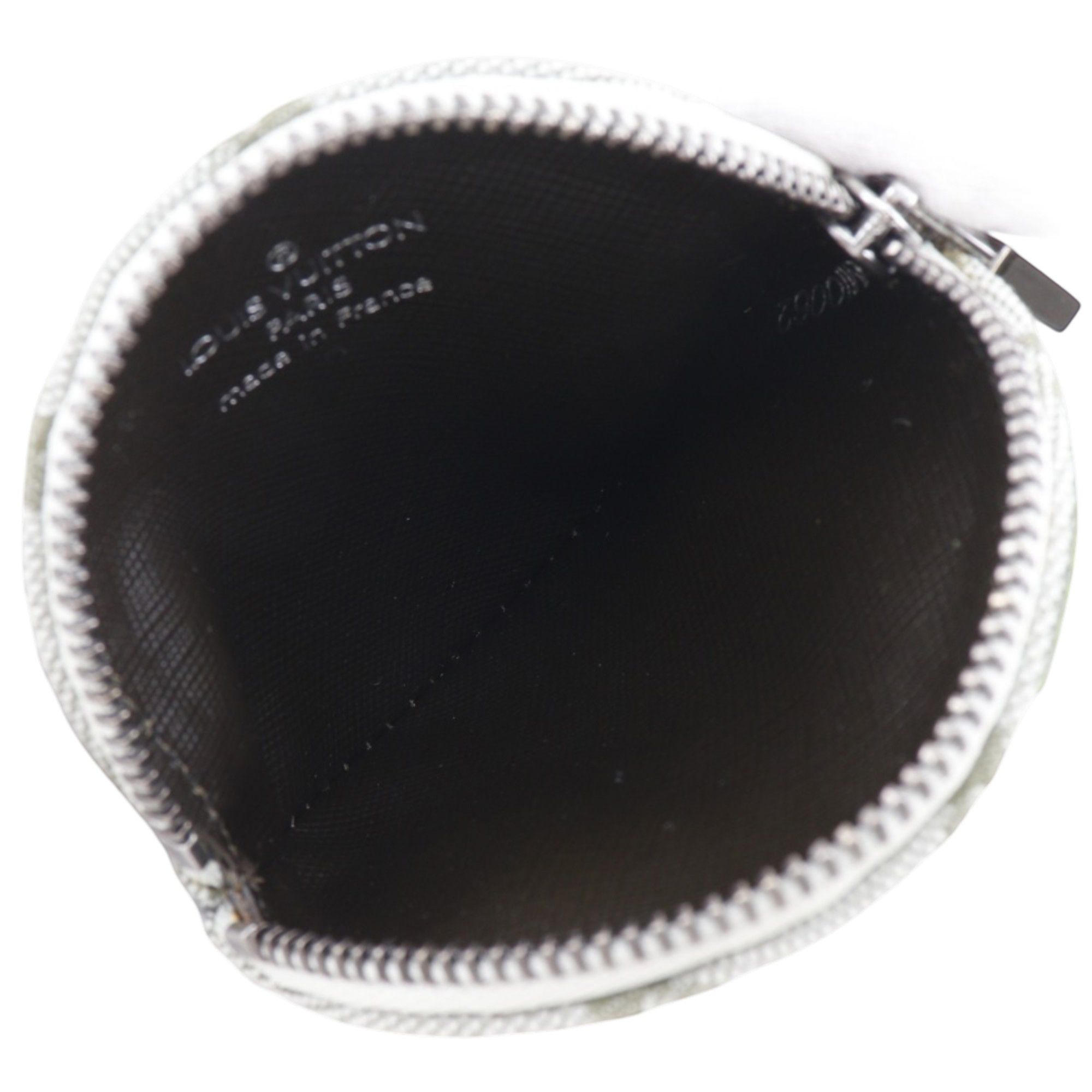 Louis Vuitton Louis Vuitton Monogram Mini Lin Conte de Fee Round Coin Purse Size ONE SIZE - 4 Thumbnail