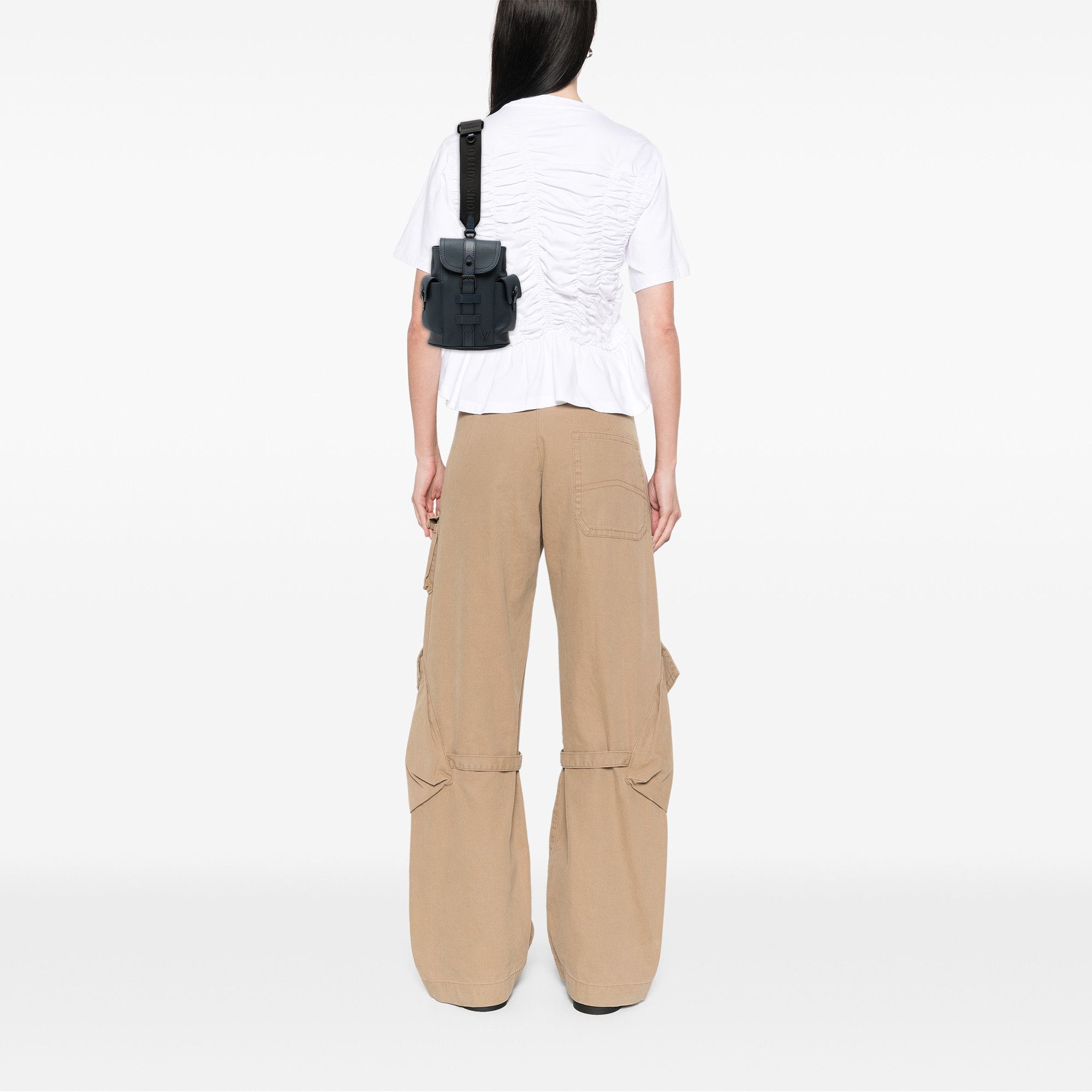 Louis Vuitton Louis Vuitton Taurillon Christopher XS Size ONE SIZE - 6 Thumbnail