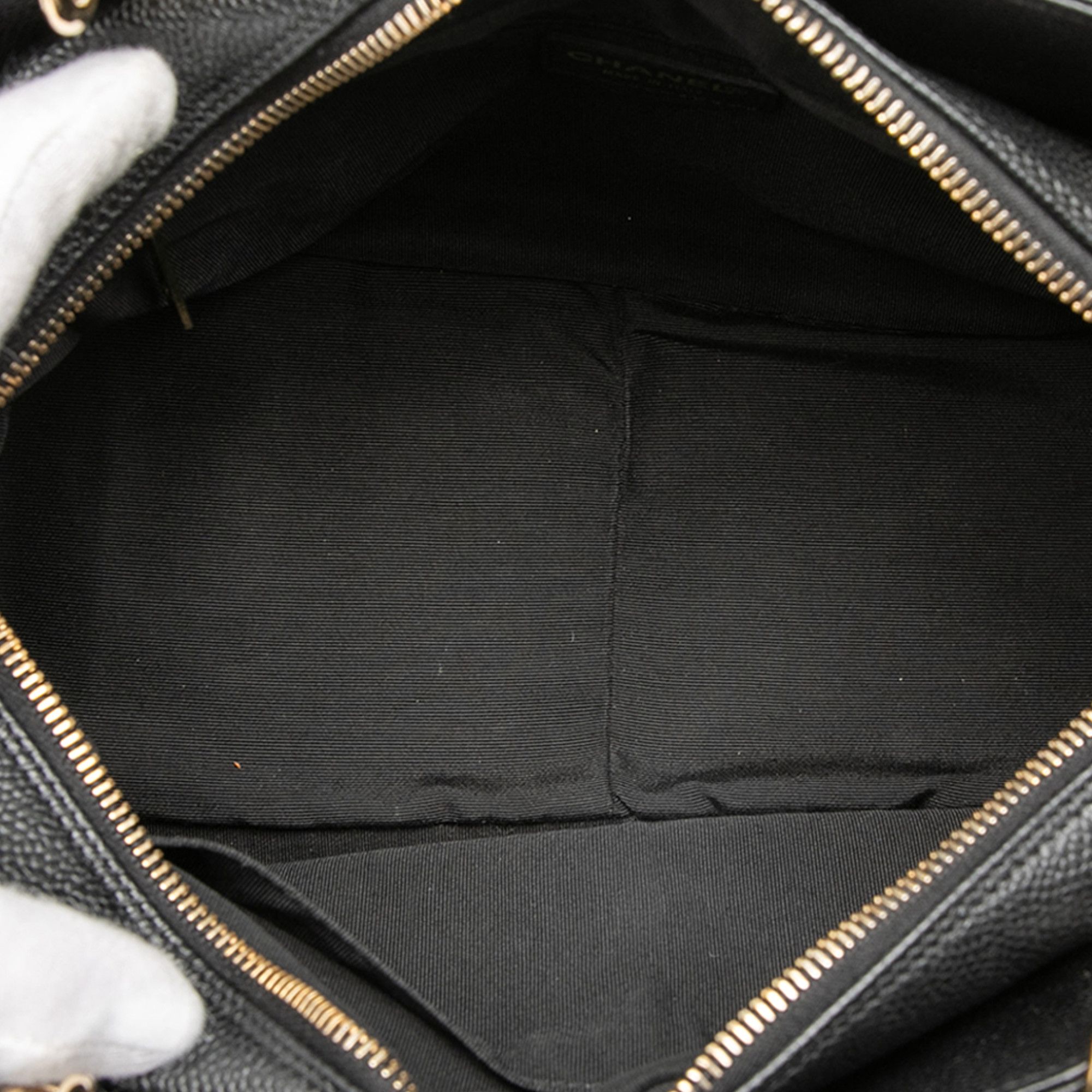 Chanel Chanel Petite Caviar Timeless Tote Size ONE SIZE - 4 Thumbnail