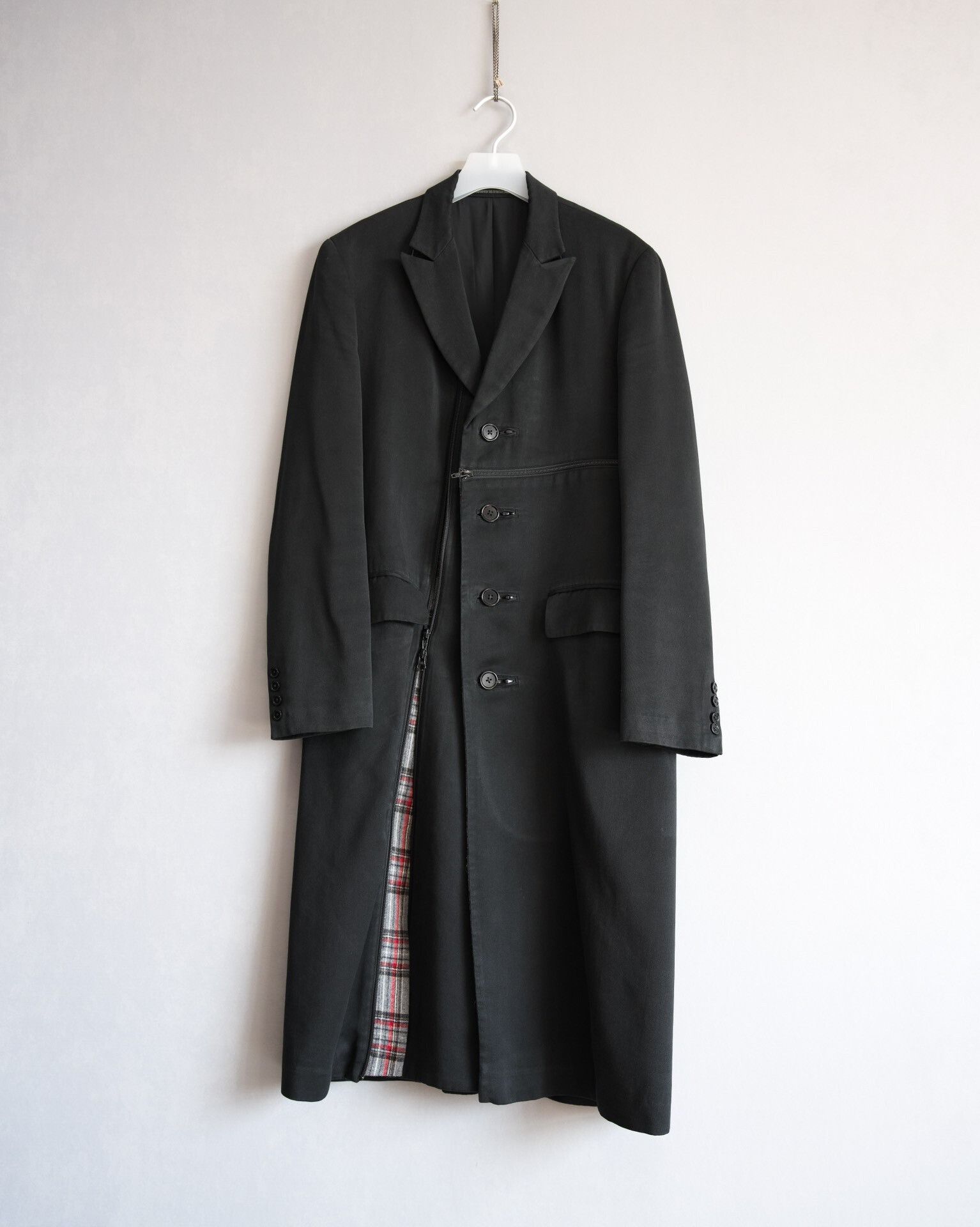 Yohji Yamamoto Yohji Yamamoto Plaid Coat Size US M / EU 48-50 / 2 - 5 Thumbnail