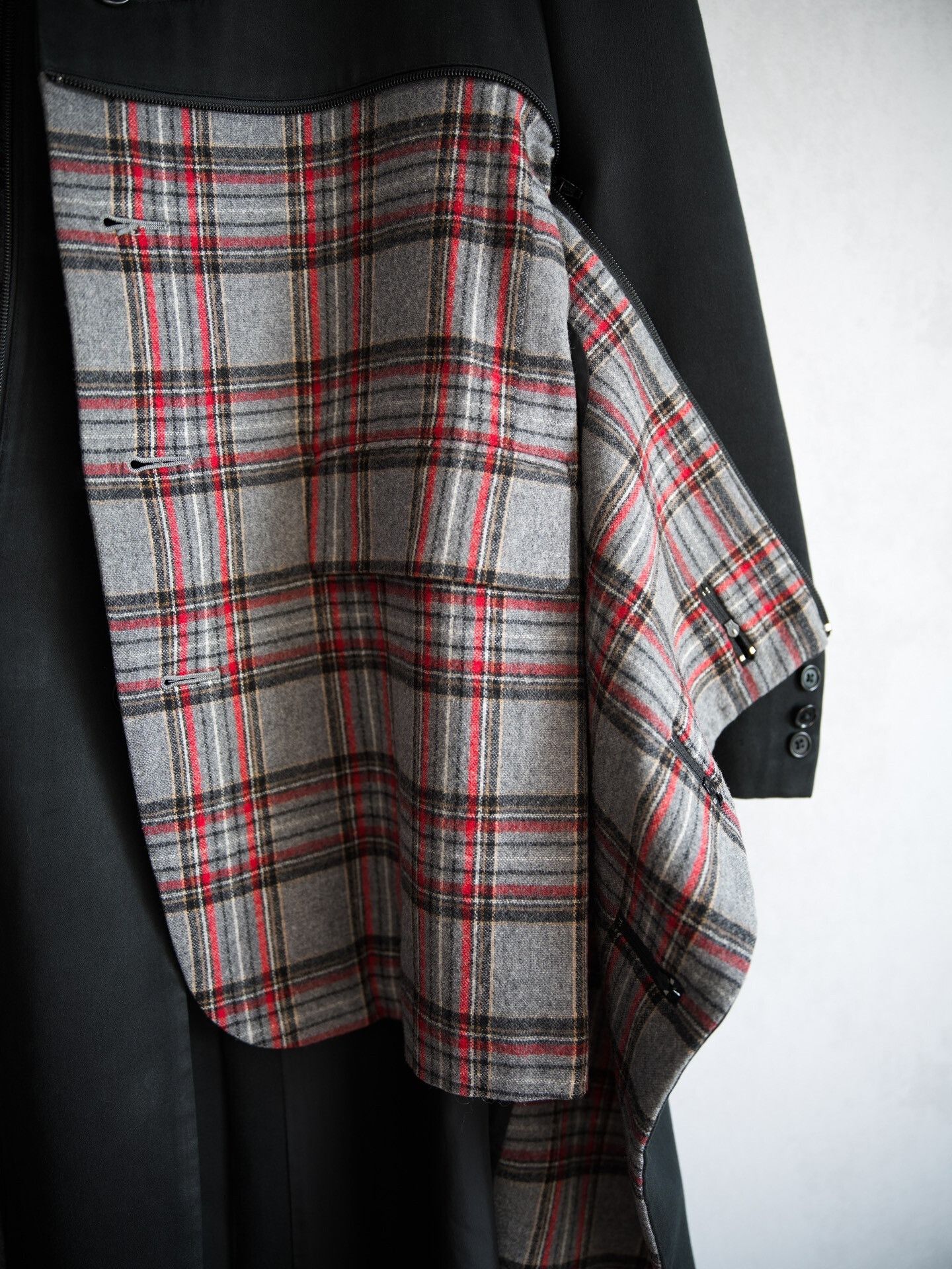 Yohji Yamamoto Yohji Yamamoto Plaid Coat Size US M / EU 48-50 / 2 - 4 Thumbnail