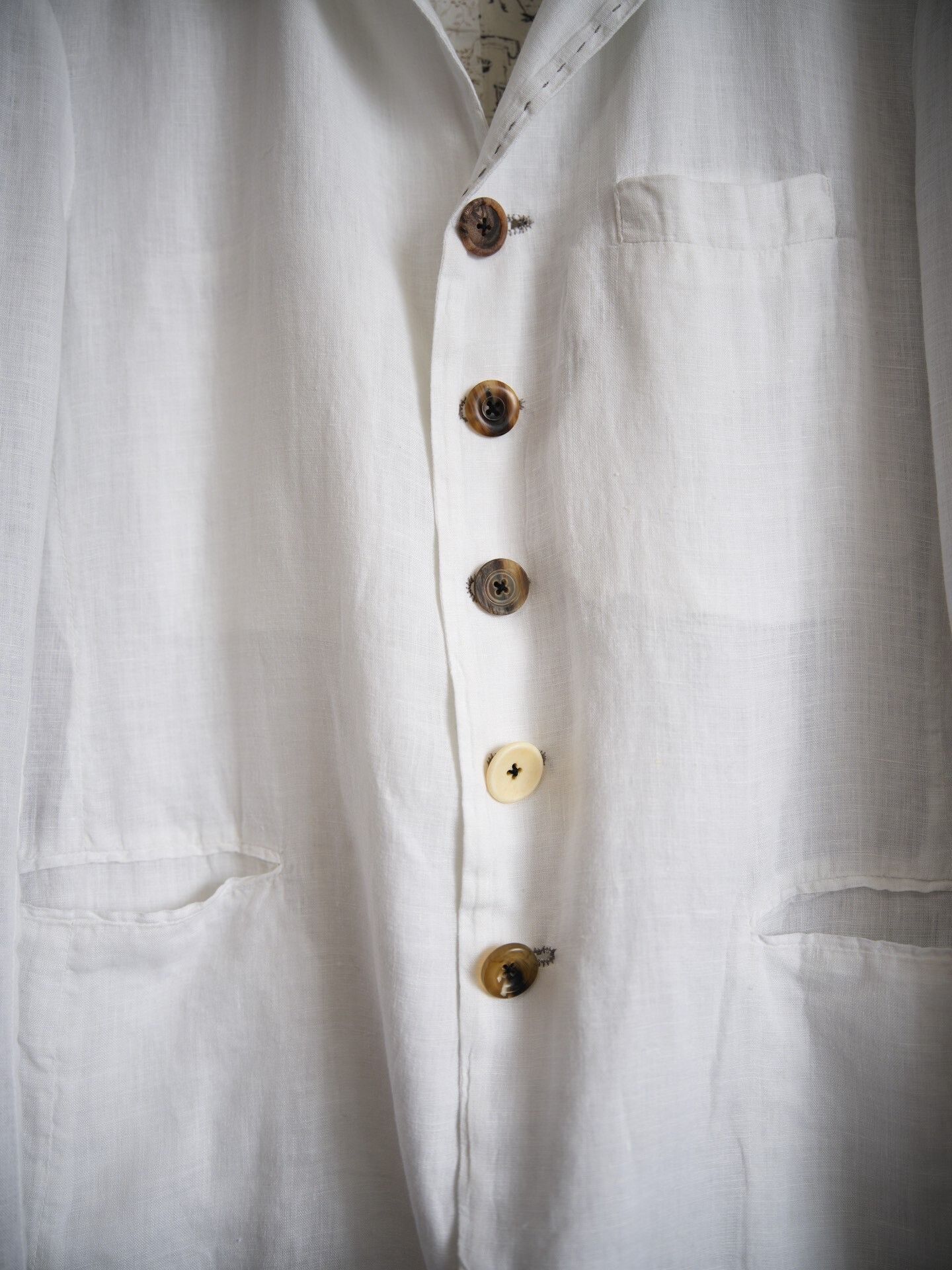 Geoffrey B. Small Geoffrey B. Small Antique Button Linen Suit Size US L / EU 52-54 / 3 - 4 Thumbnail