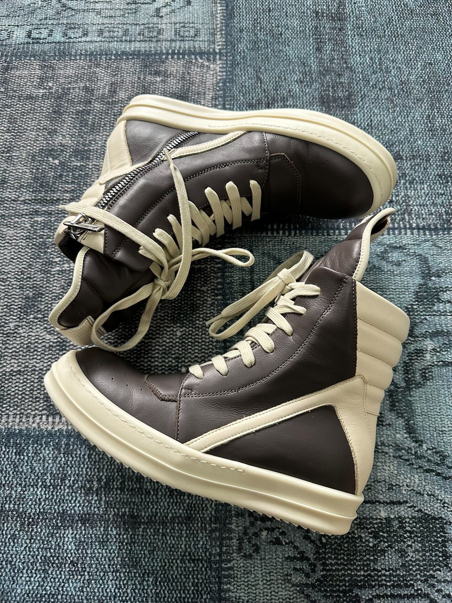 Rick Owens Rick Owens Black Grey Triangular Design Size US 6 / IT 36 - 2 Thumbnail