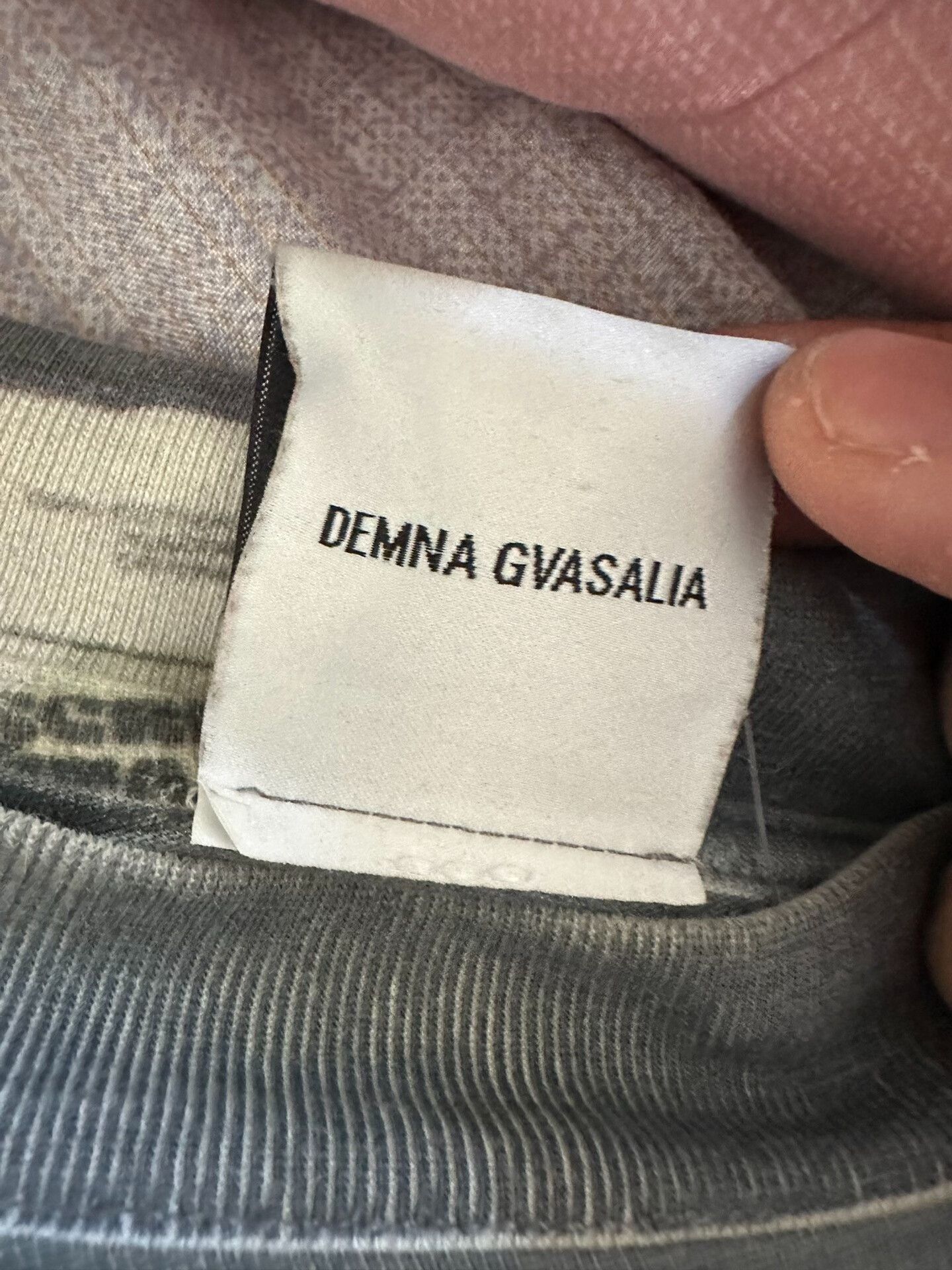 Vetements Vetements 3D Printed Long Sleeve T-Shirt Size US S / EU 44-46 / 1 - 6 Thumbnail