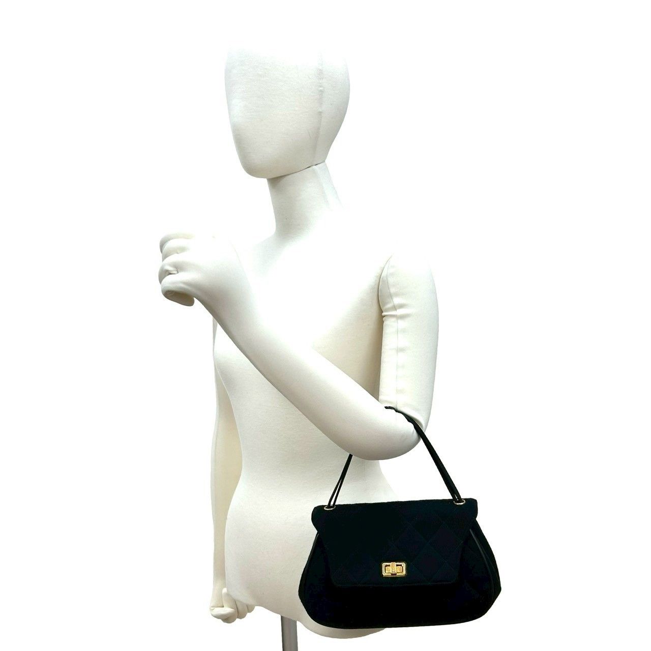 Chanel Chanel Chanel Cotton Leather Handbag Leather Handbag DUTY FREE for USA Size ONE SIZE - 3 Thumbnail