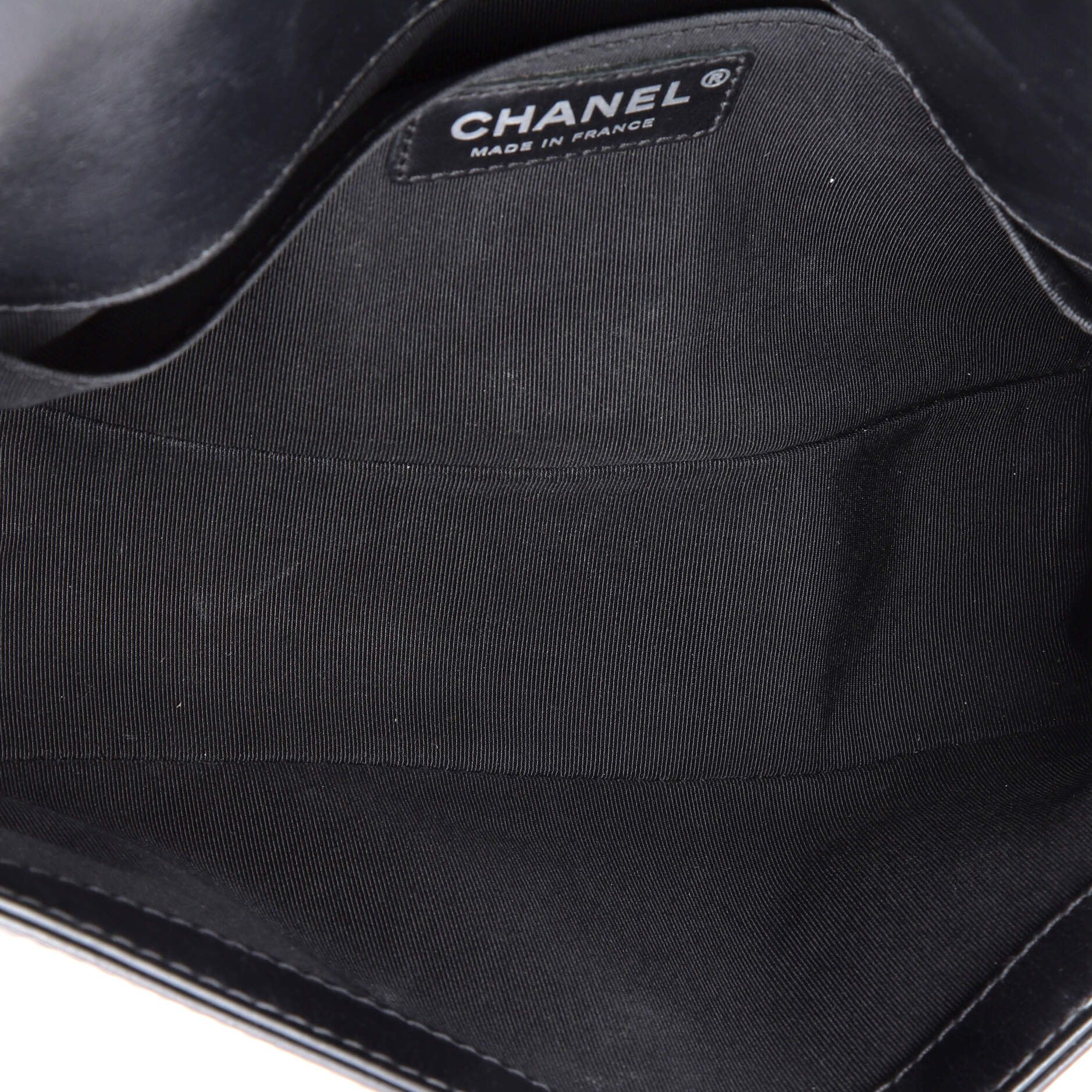 Chanel Chain Handle Boy Flap Bag Size ONE SIZE - 5 Thumbnail