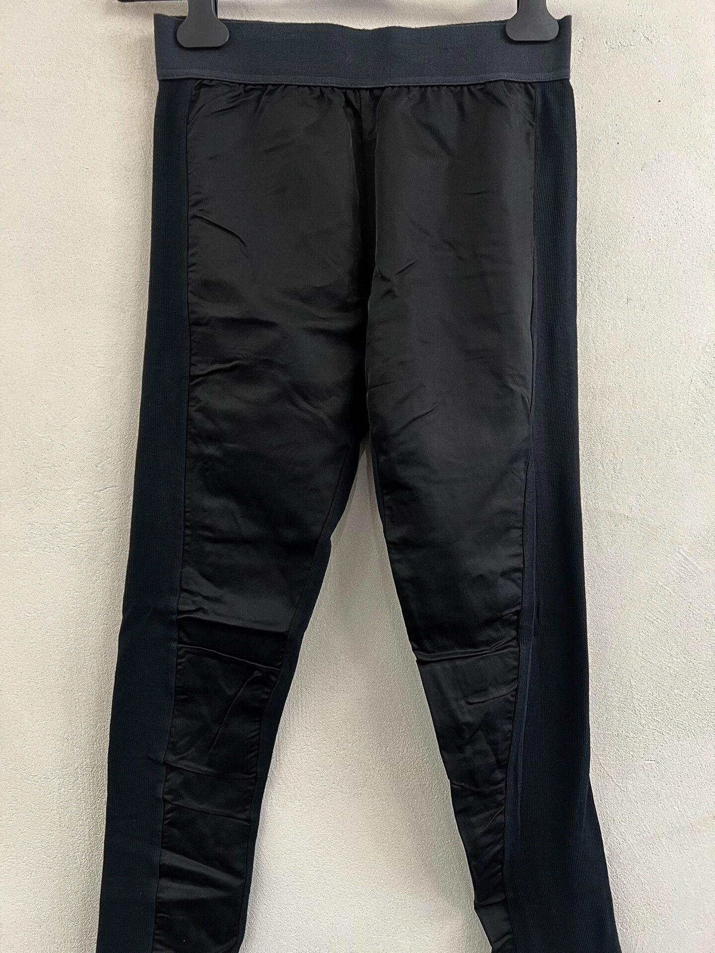 Julius Julius_7 Black Slim Fit Pants Size 24" / US 00 / IT 34 - 2 Thumbnail