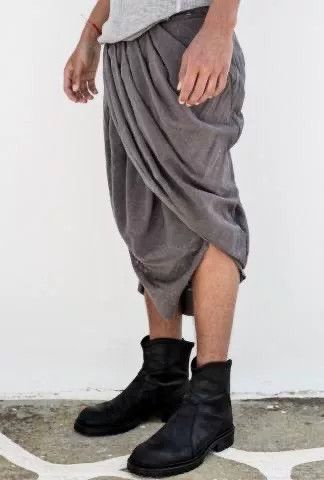 Julius Julius 7 Layered Pleated Skirt Size 26" / US 2 / IT 38 - 8 Thumbnail