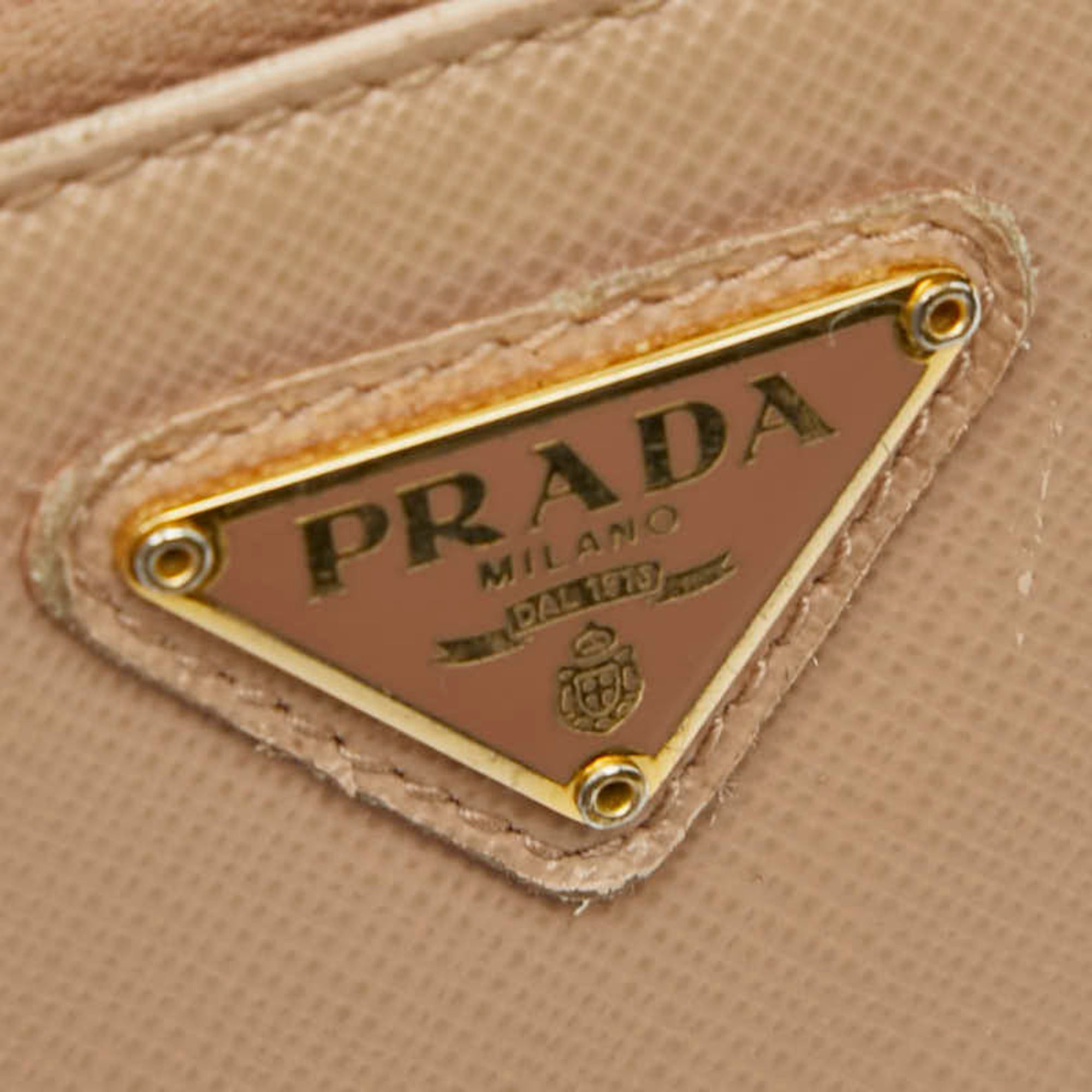 Prada Prada Triangle Logo Plate Wallet/Coin Case, Business Card Case/Card Coin Purse 1M0268, Beige Saffiano Leather, Women's, PRADA Size ONE SIZE - 6 Thumbnail