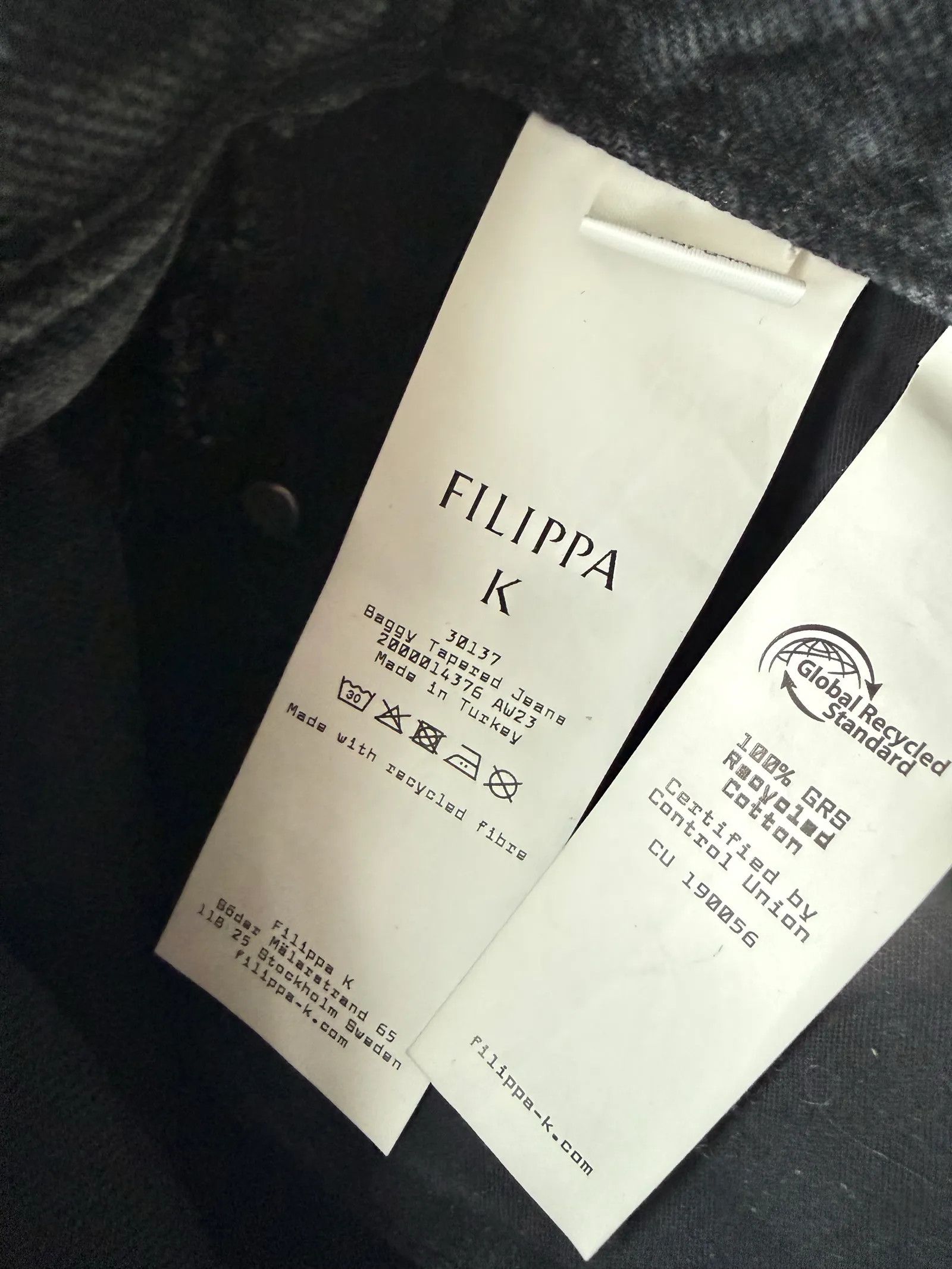 Filippa K Filippa K Baggy Tapered Jeans Jeans Size 25" / US 0 / IT 36 - 4 Thumbnail