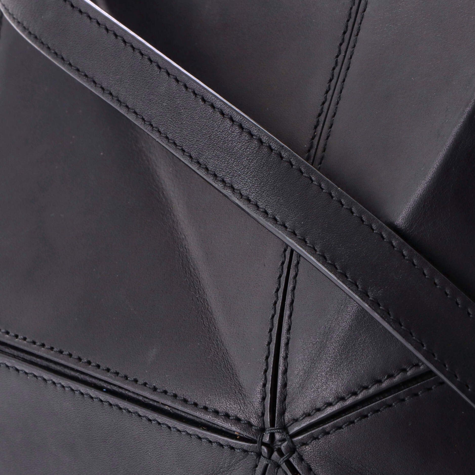 Saint Laurent Paris Astro Tassel Shoulder Bag Size ONE SIZE - 7 Thumbnail