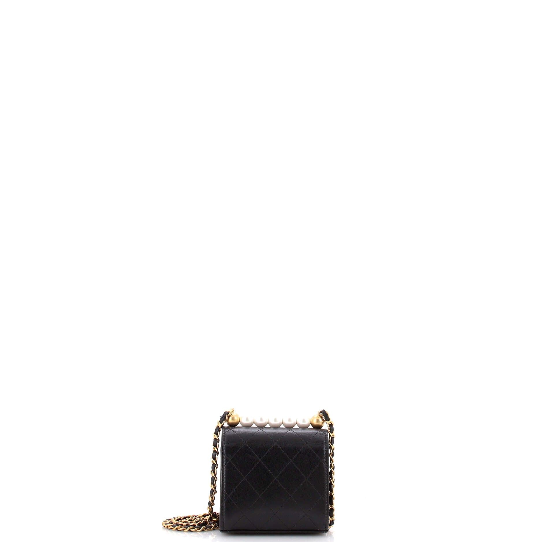 Chanel Chic Pearls Flap Clutch with Chain Size ONE SIZE - 4 Thumbnail