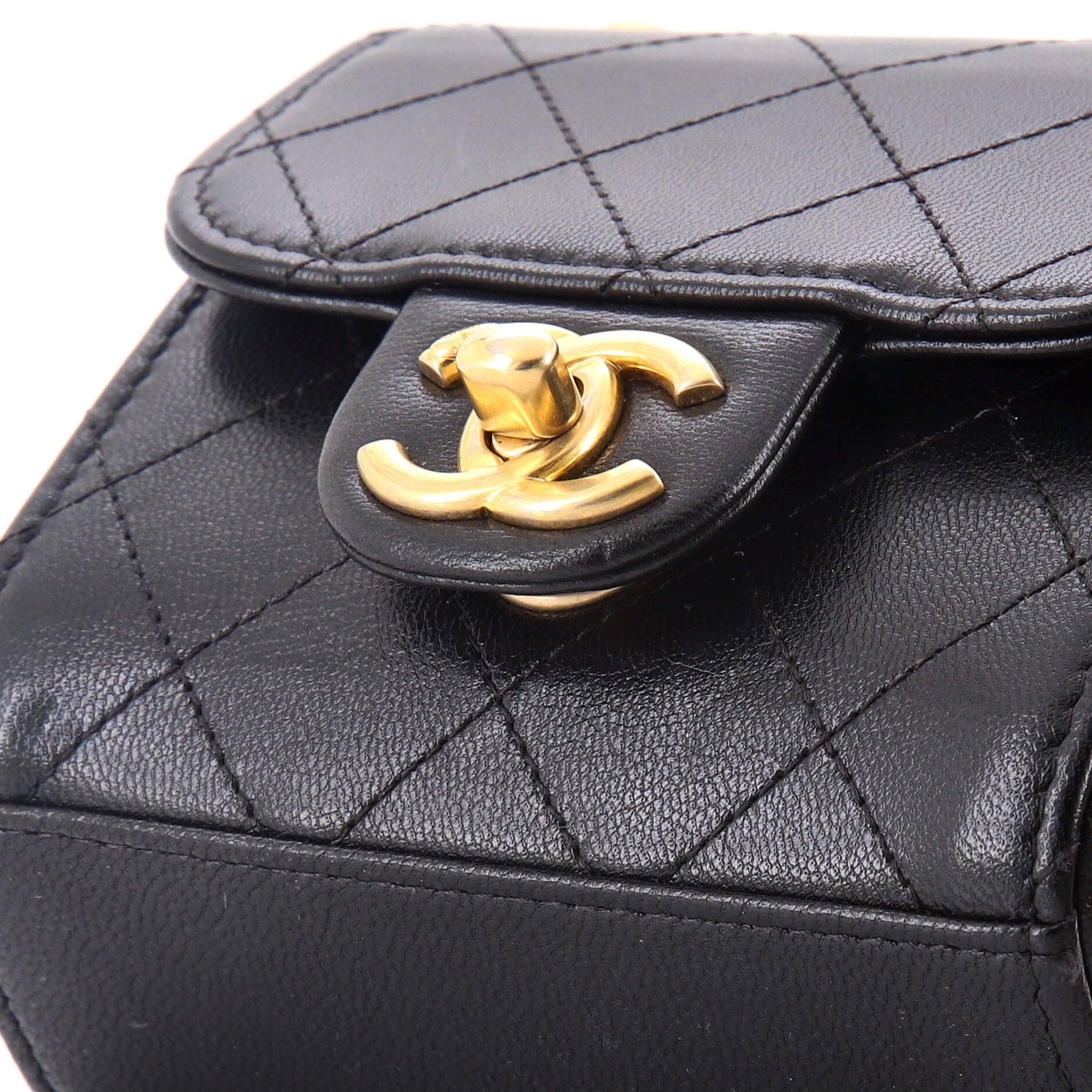 Chanel Chic Pearls Flap Clutch with Chain Size ONE SIZE - 7 Thumbnail