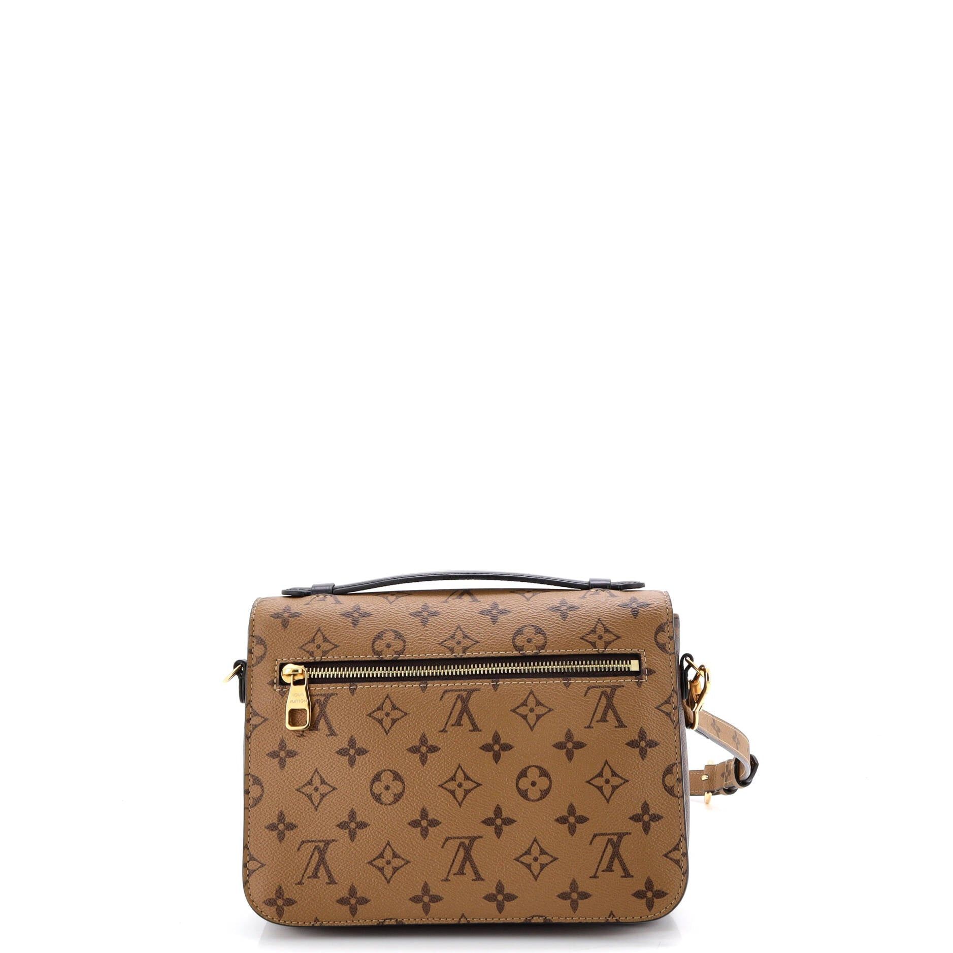 Louis Vuitton Pochette Metis Size ONE SIZE - 3 Thumbnail
