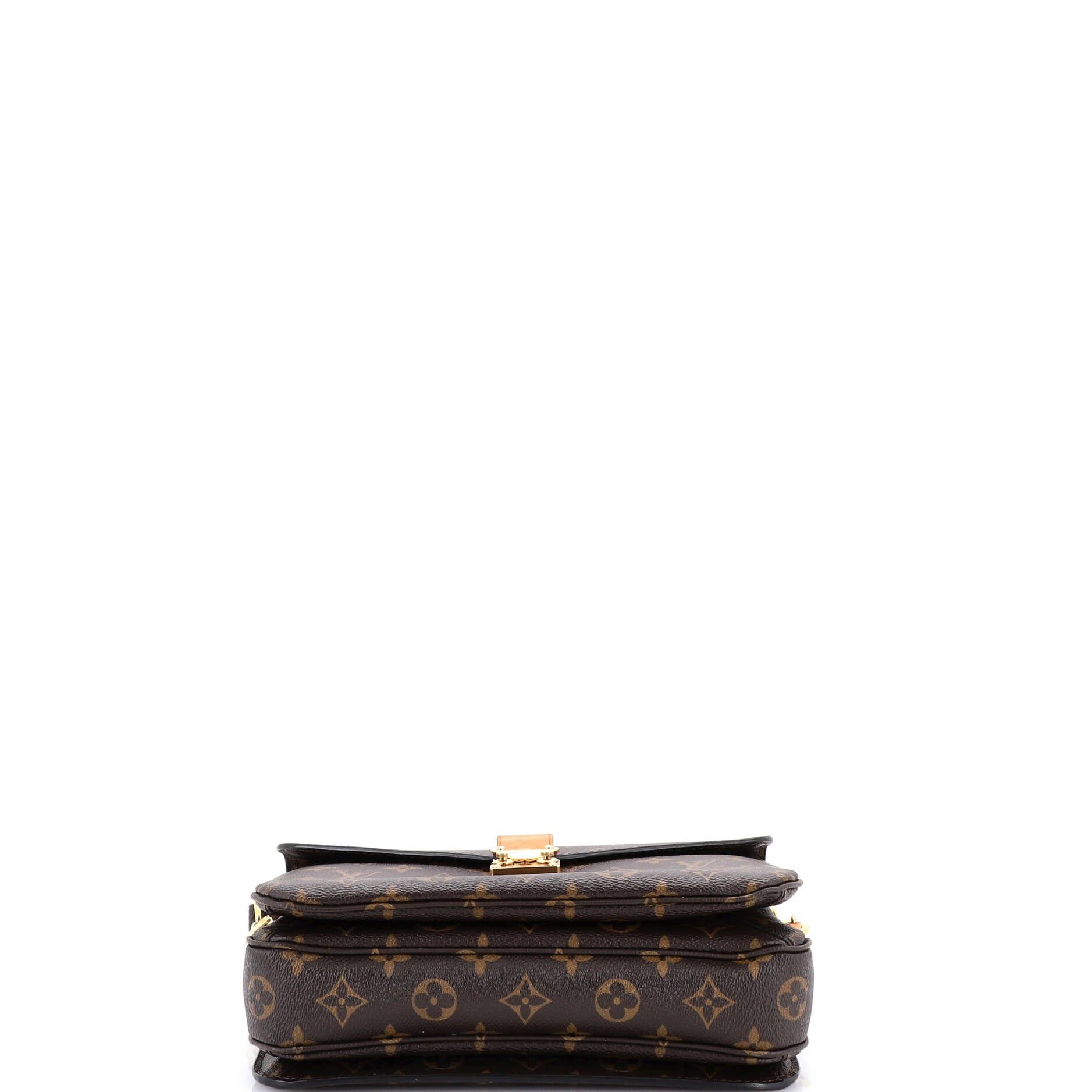 Louis Vuitton Pochette Metis Size ONE SIZE - 4 Thumbnail
