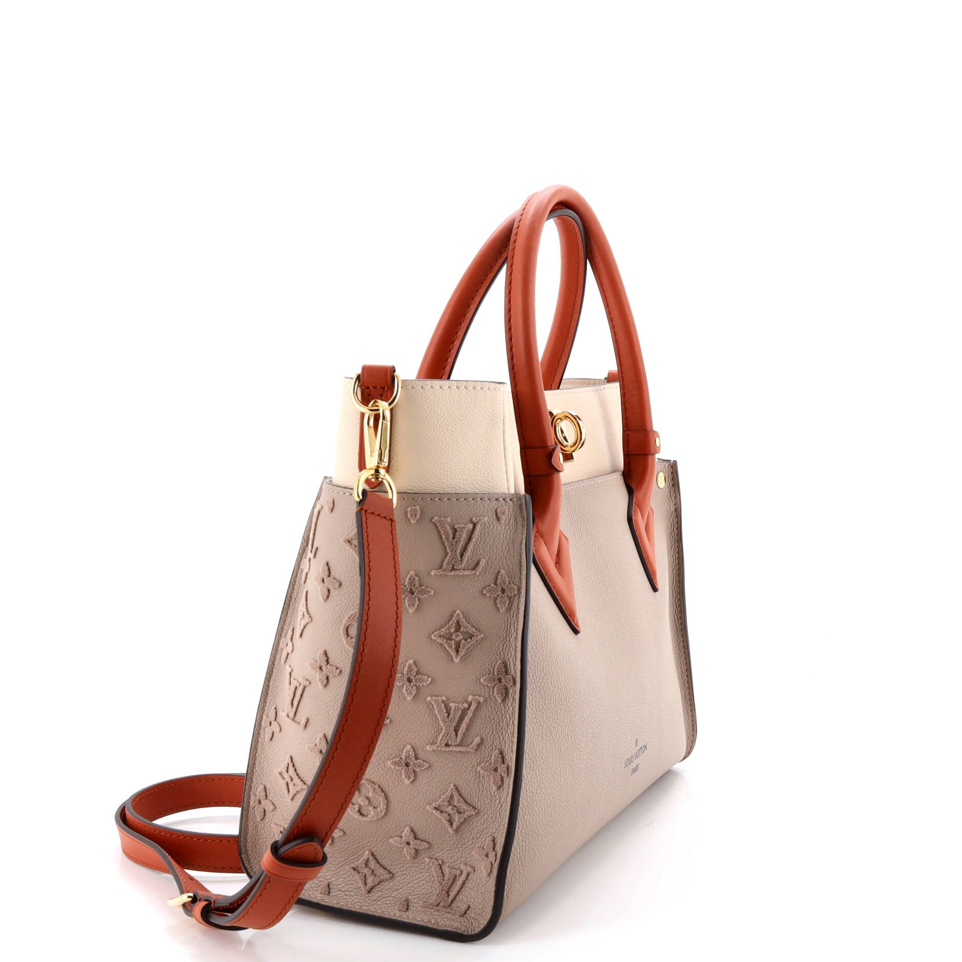 Louis Vuitton On My Side Tote Size ONE SIZE - 2 Thumbnail