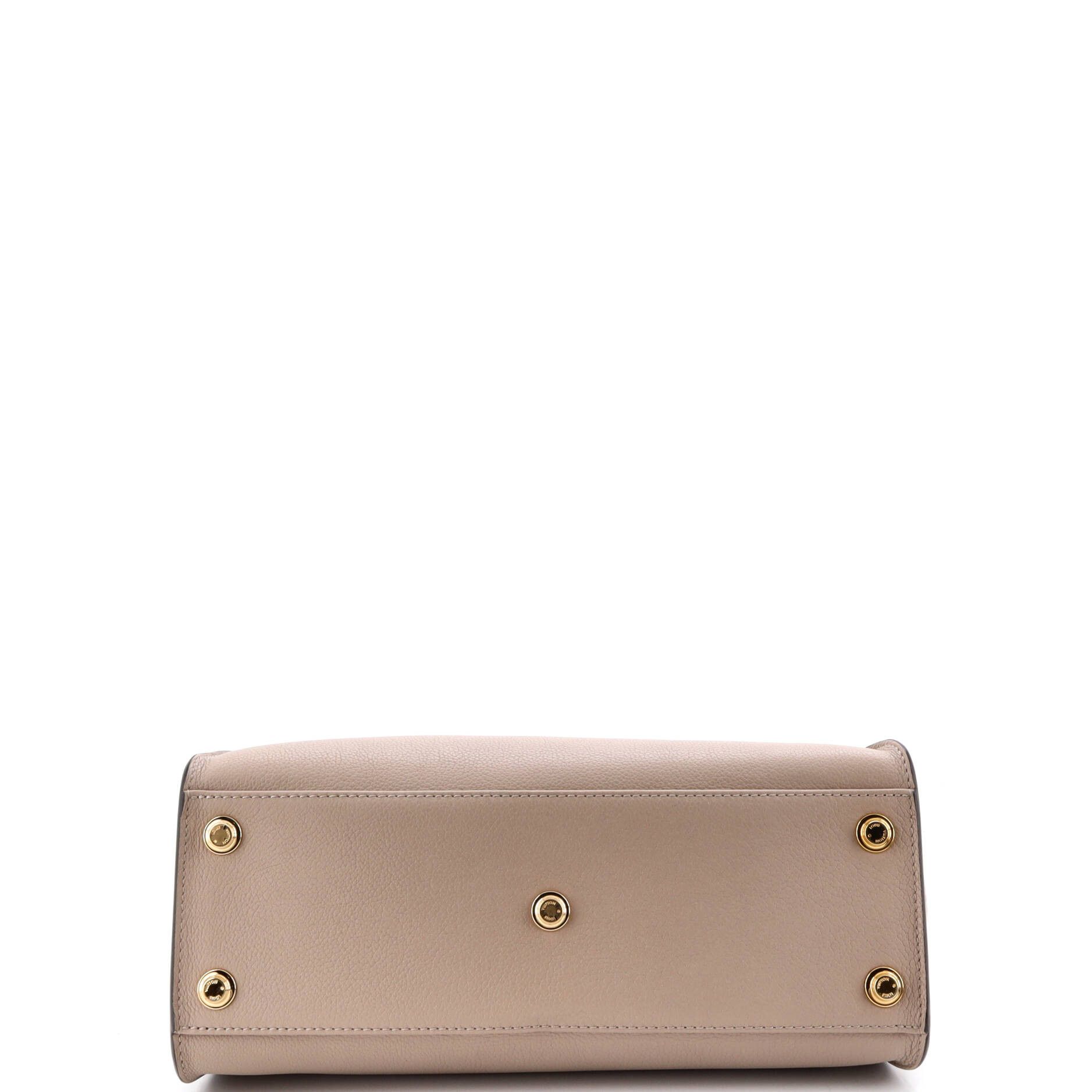 Louis Vuitton On My Side Tote Size ONE SIZE - 4 Thumbnail