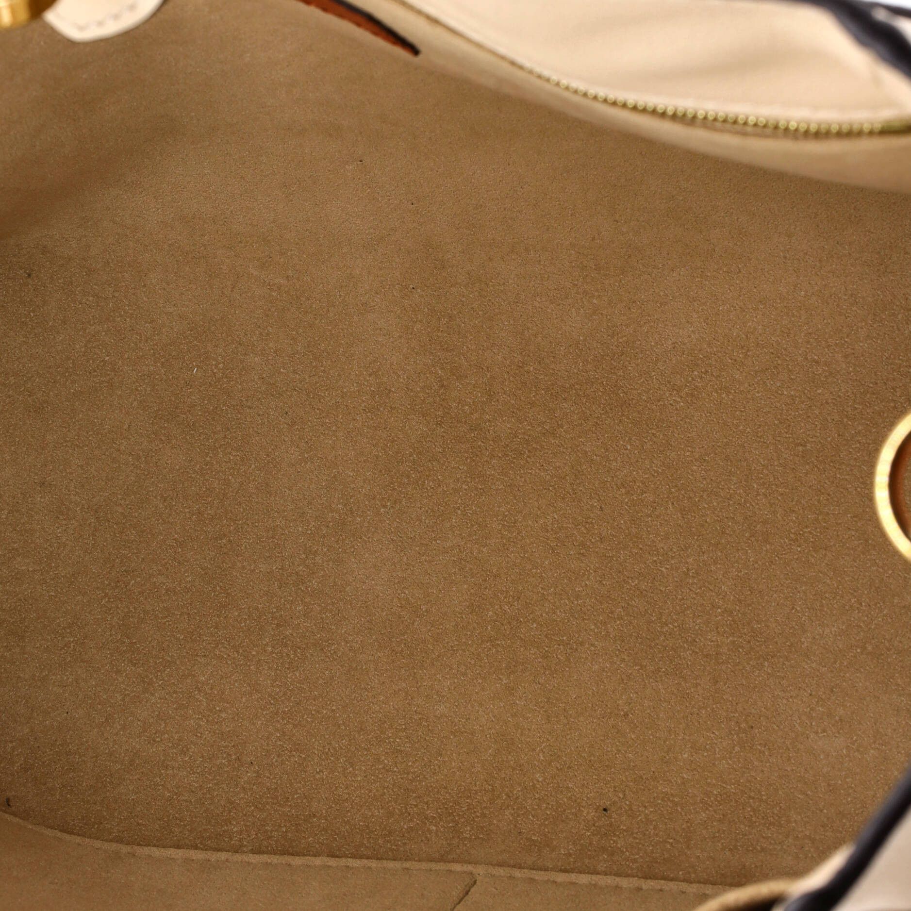 Louis Vuitton On My Side Tote Size ONE SIZE - 5 Thumbnail