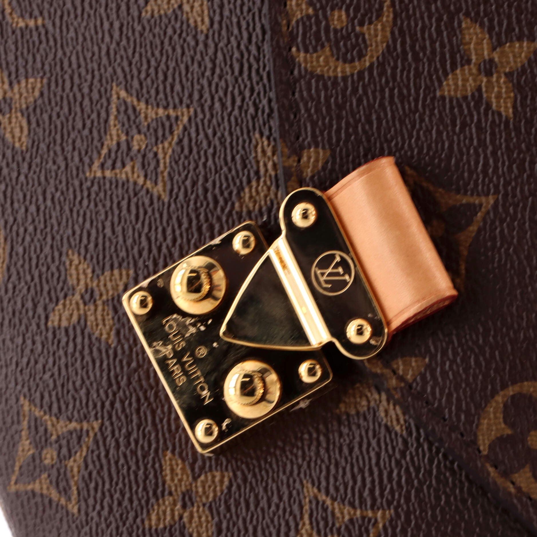 Louis Vuitton Pochette Metis Size ONE SIZE - 6 Thumbnail